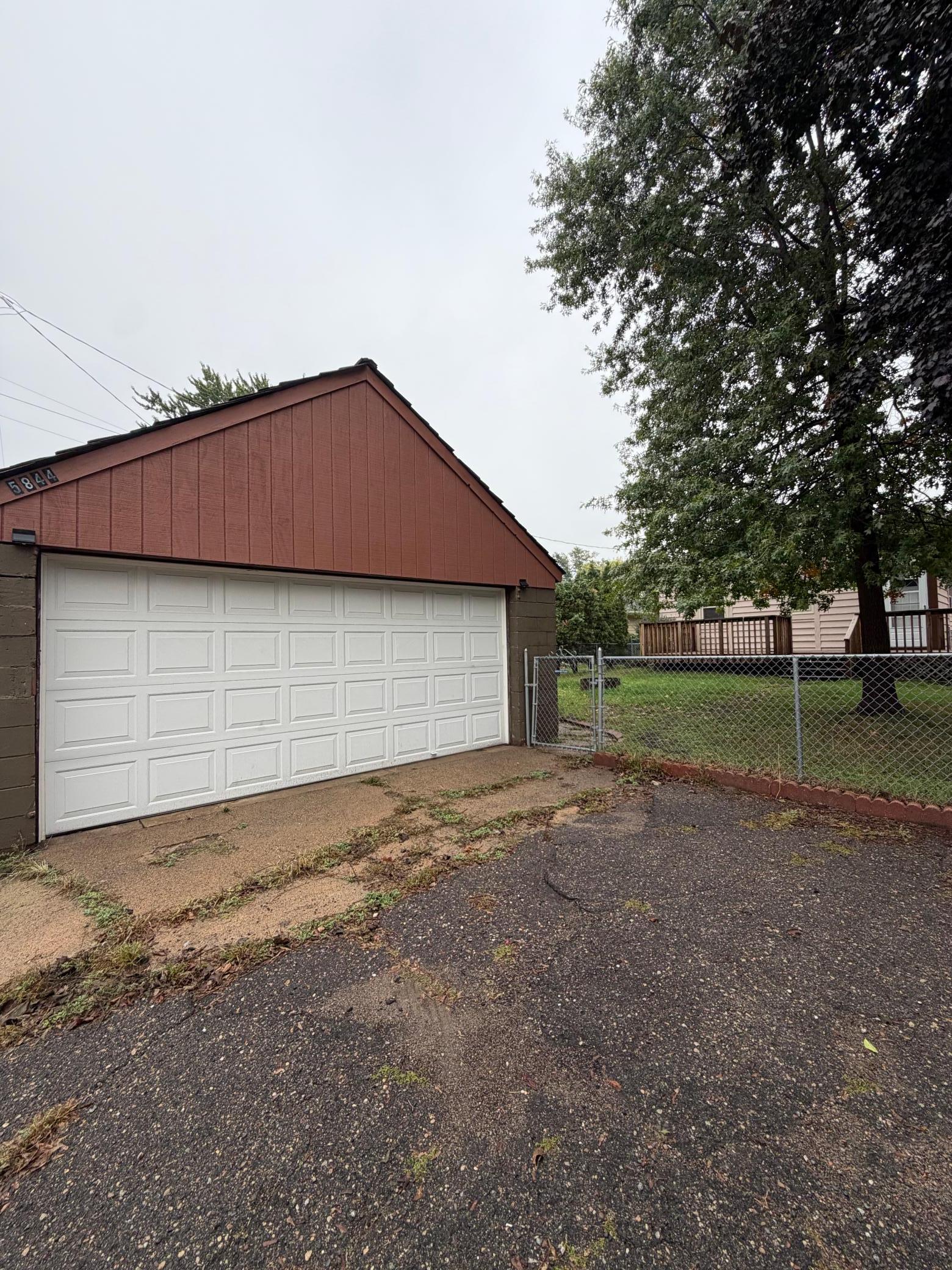 View of Residential at 5844 43rd Avenue, Minneapolis MN 55417, Minneapolis (24 of 26) - Mike Wilen | Minnesota Team Real Estate