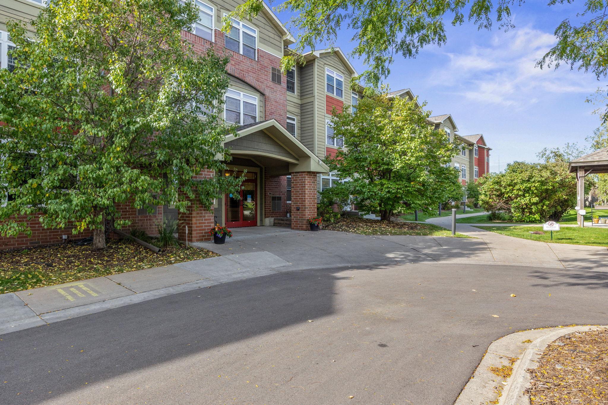 View of (CC) Low Rise (3- Levels) at 2530 34th Street, Minneapolis - Mike Wilen | Minnesota Team Real Estate