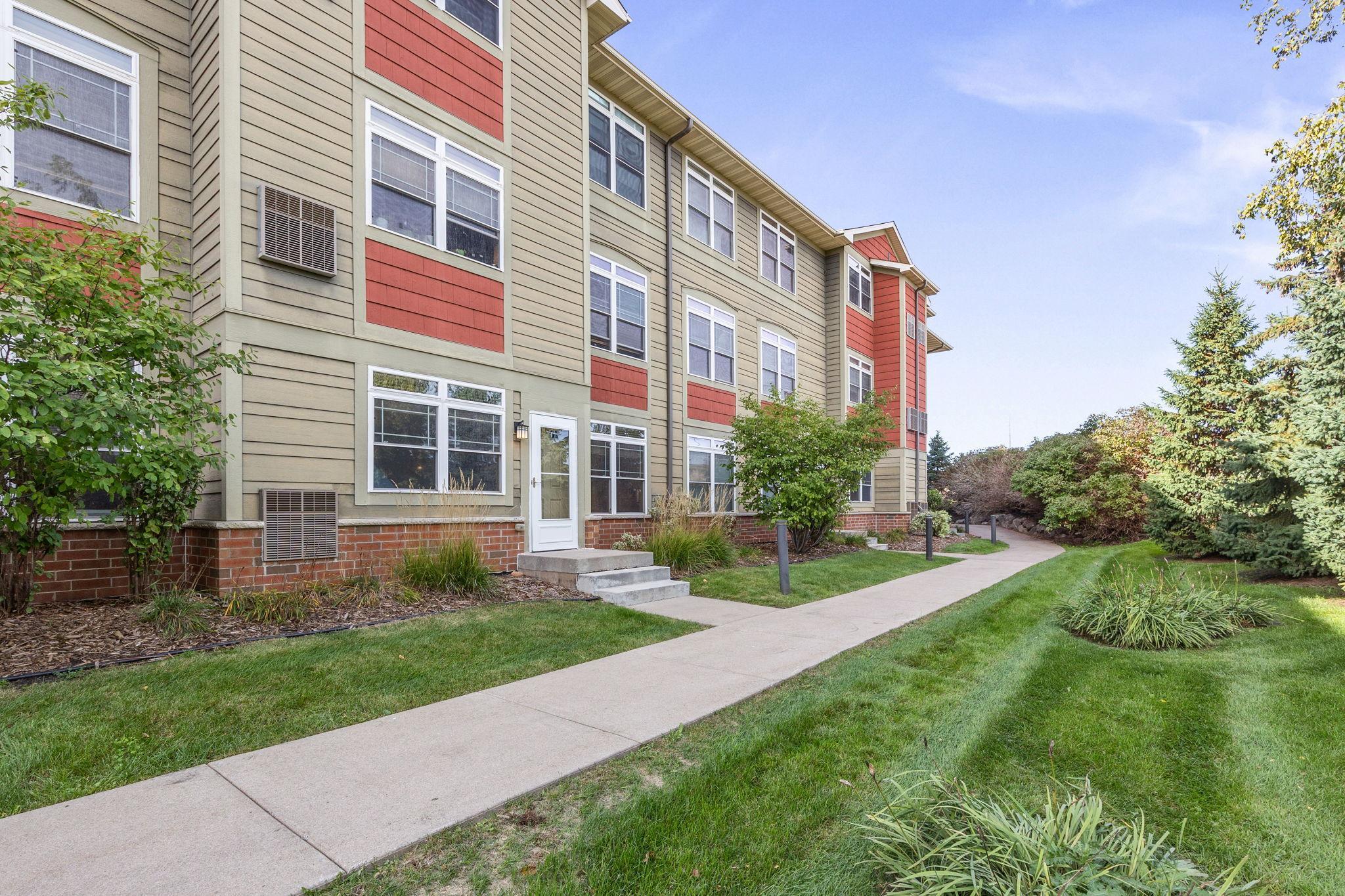 View of Residential at 2530 34th Street #106, Minneapolis MN 55406, Minneapolis (23 of 23) - Mike Wilen | Minnesota Team Real Estate