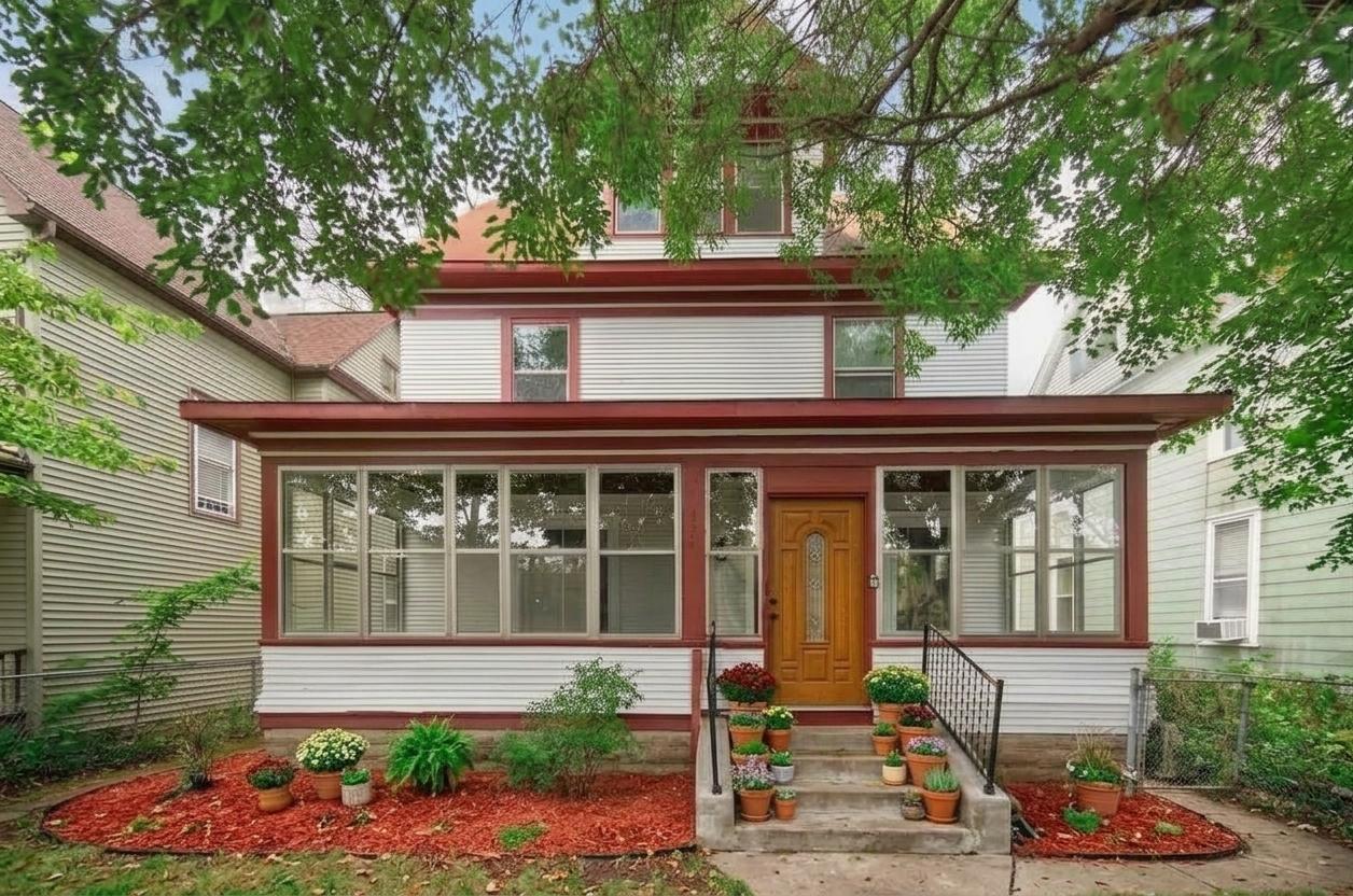 View of Single Family at 3334 Stevens Avenue, Minneapolis - Mike Wilen | Minnesota Team Real Estate