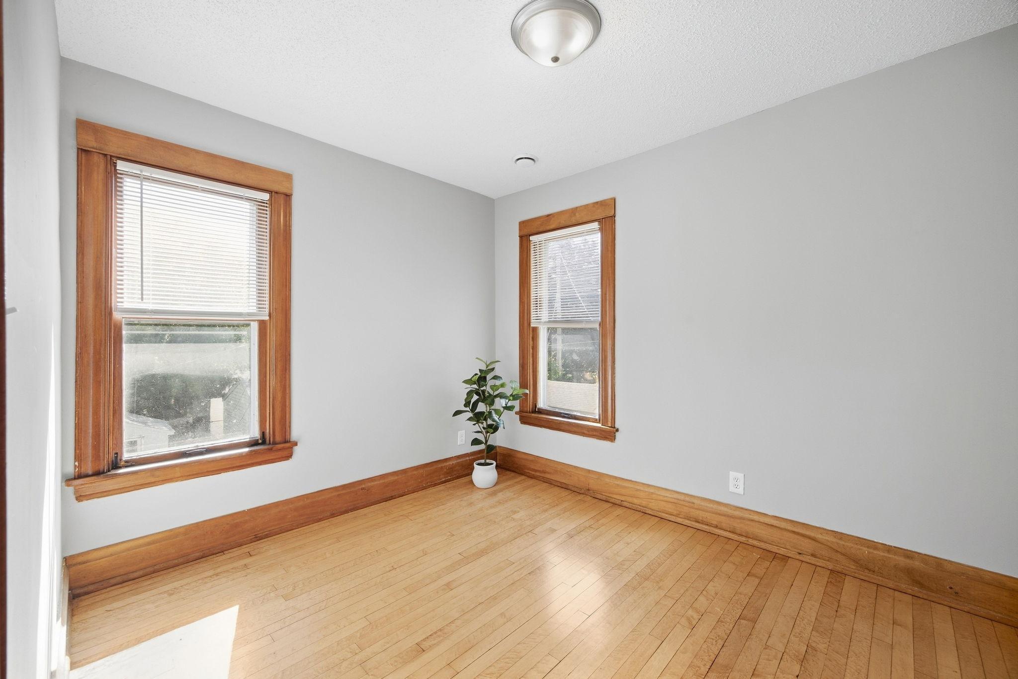 View of Residential Income at 516 8th Avenue, Minneapolis MN 55413, Minneapolis (29 of 73) - Mike Wilen | Minnesota Team Real Estate