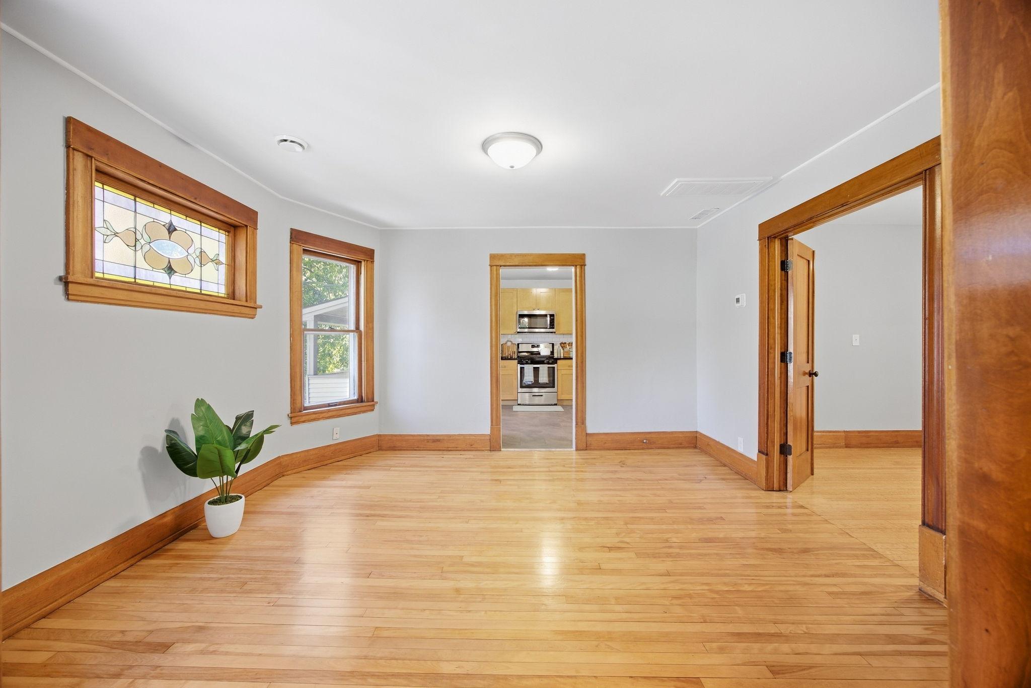 View of Residential Income at 516 8th Avenue, Minneapolis MN 55413, Minneapolis (11 of 73) - Mike Wilen | Minnesota Team Real Estate
