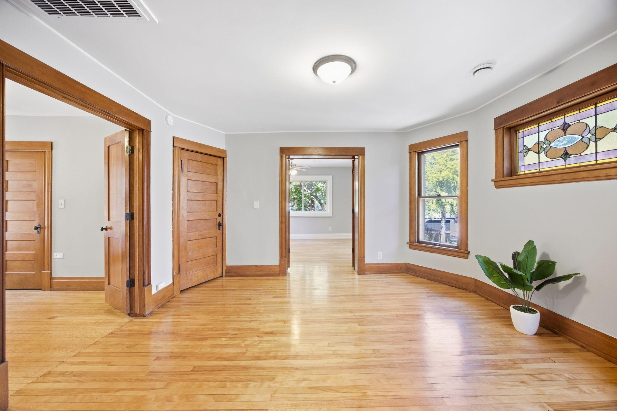View of Residential Income at 516 8th Avenue, Minneapolis MN 55413, Minneapolis (5 of 73) - Mike Wilen | Minnesota Team Real Estate