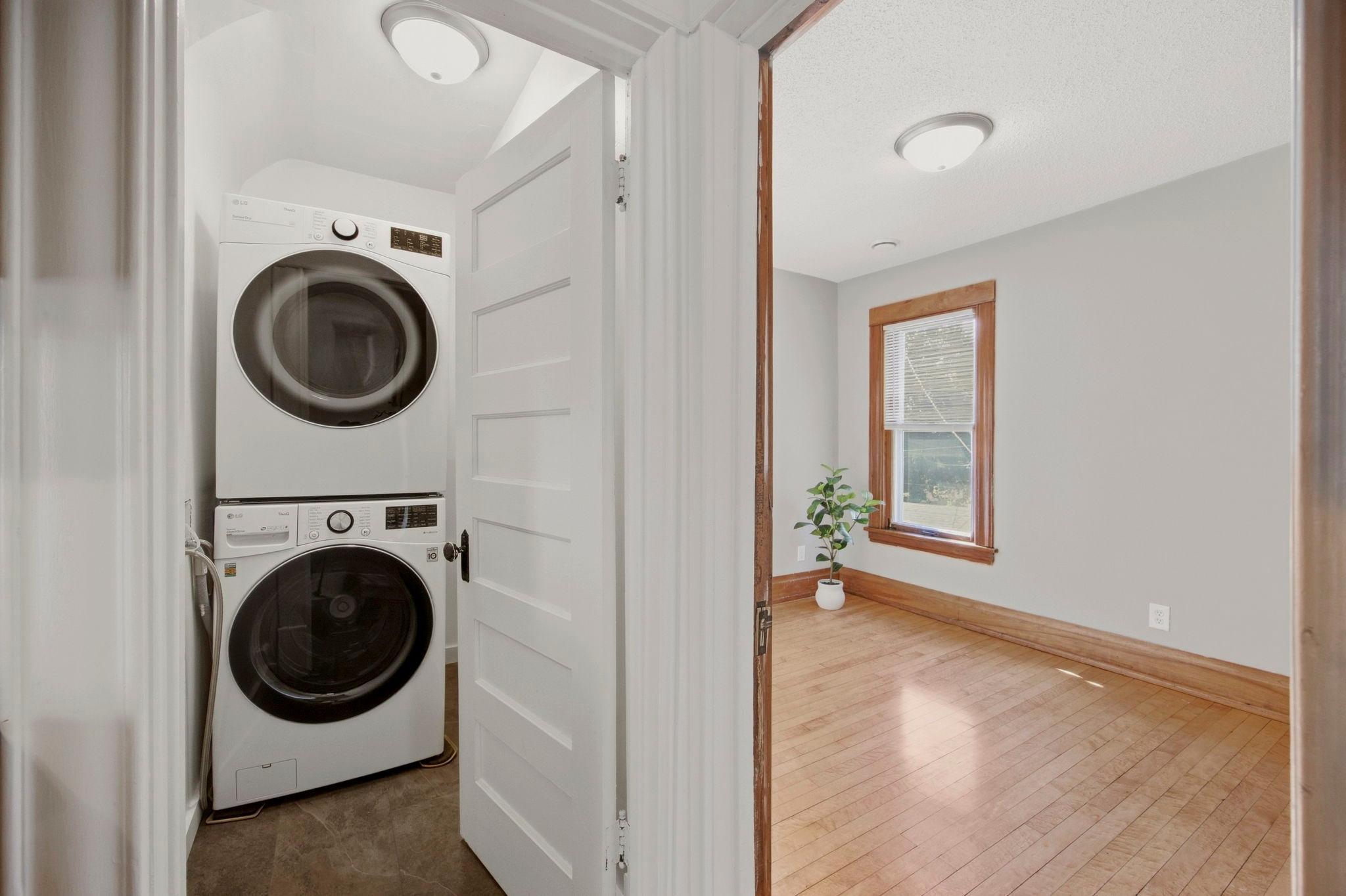View of Residential Income at 516 8th Avenue, Minneapolis MN 55413, Minneapolis (33 of 73) - Mike Wilen | Minnesota Team Real Estate