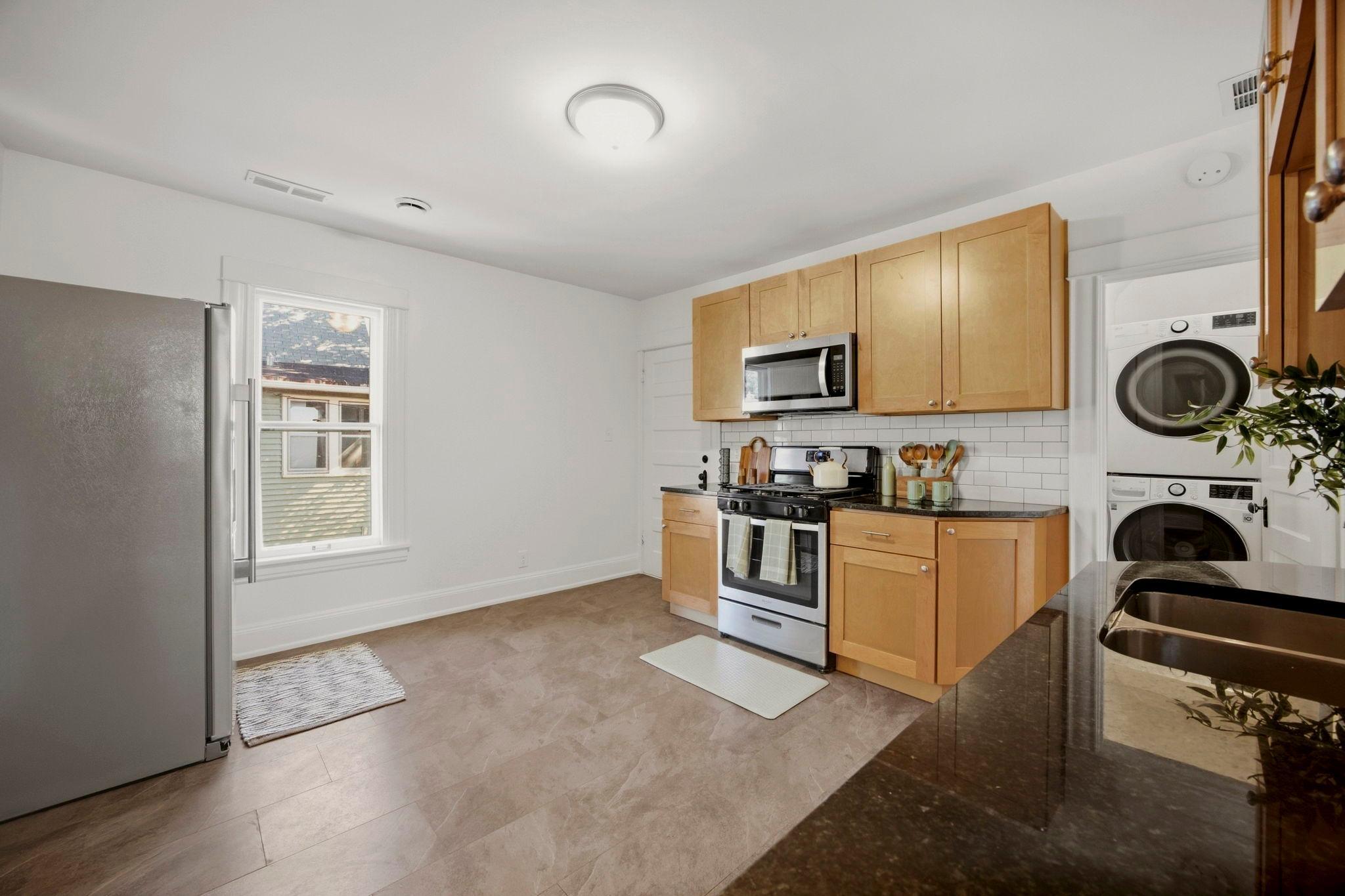View of Residential Income at 516 8th Avenue, Minneapolis MN 55413, Minneapolis (23 of 73) - Mike Wilen | Minnesota Team Real Estate