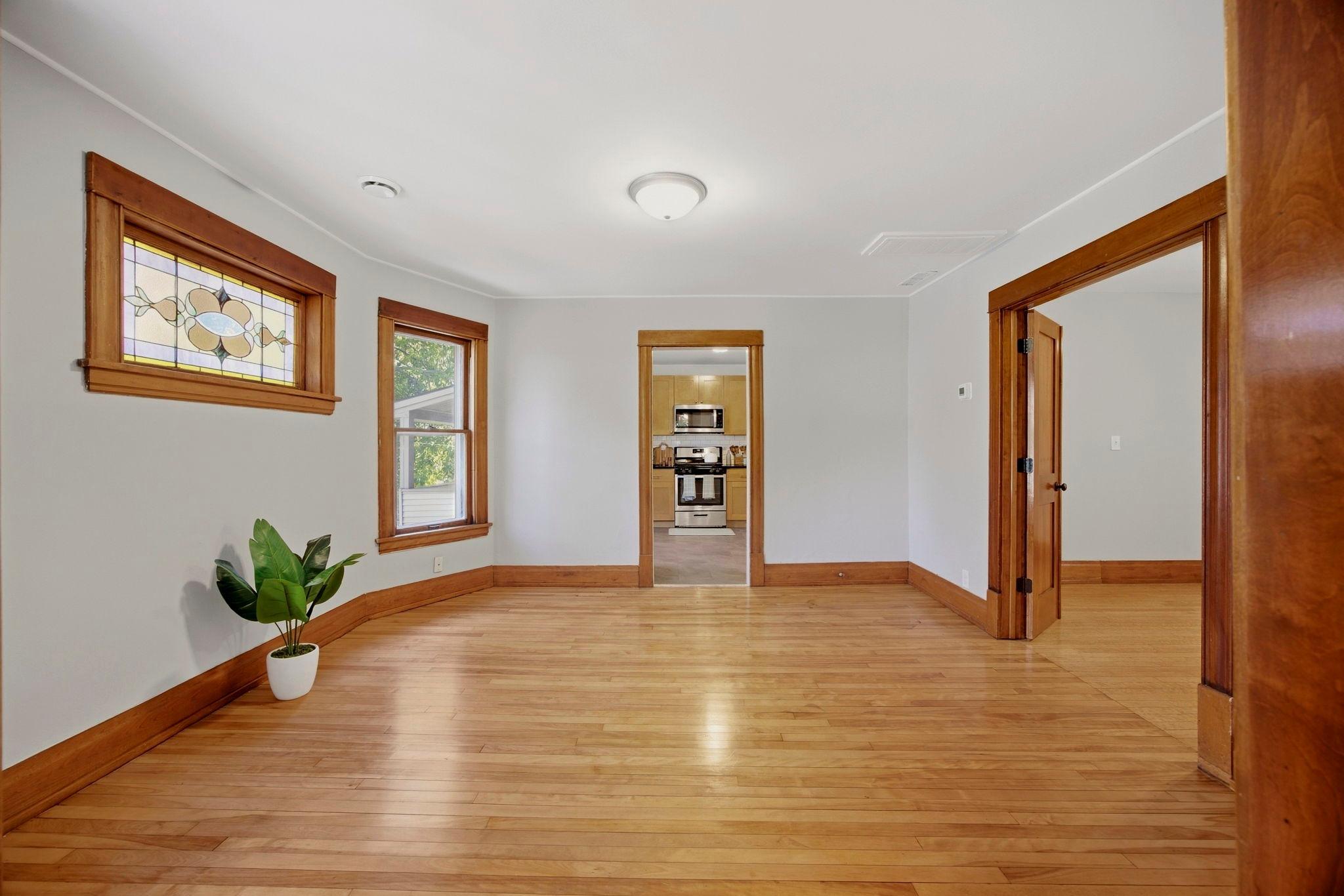 View of Residential Income at 516 8th Avenue, Minneapolis MN 55413, Minneapolis (12 of 73) - Mike Wilen | Minnesota Team Real Estate