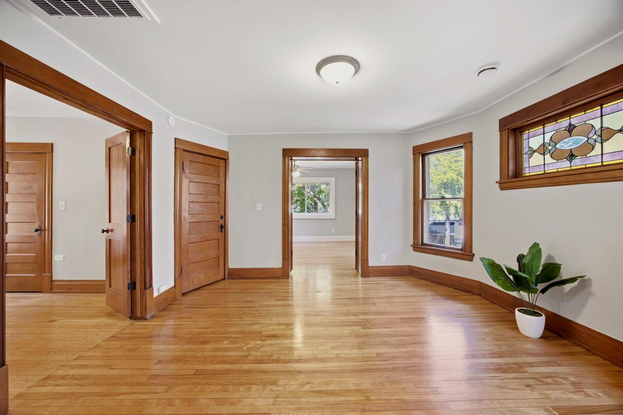 View of Residential Income at 516 8th Avenue, Minneapolis MN 55413, Minneapolis (6 of 73) - Mike Wilen | Minnesota Team Real Estate