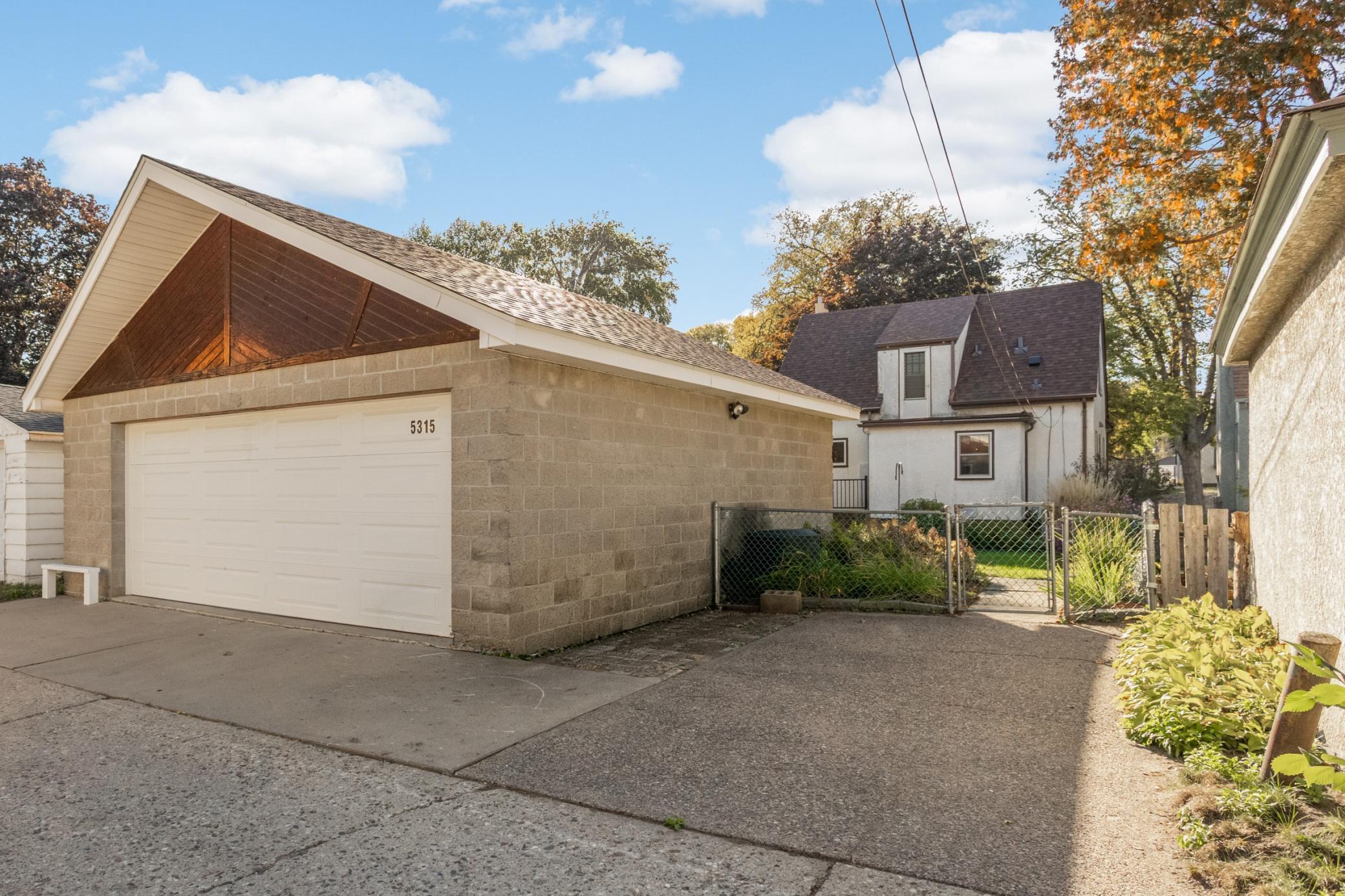 View of Residential at 5315 36th Avenue, Minneapolis MN 55417, Minneapolis (38 of 65) - Mike Wilen | Minnesota Team Real Estate