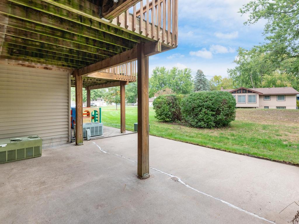 View of Residential at 11109 Trail West Road, Bloomington MN 55437, Bloomington (32 of 39) - Mike Wilen | Minnesota Team Real Estate