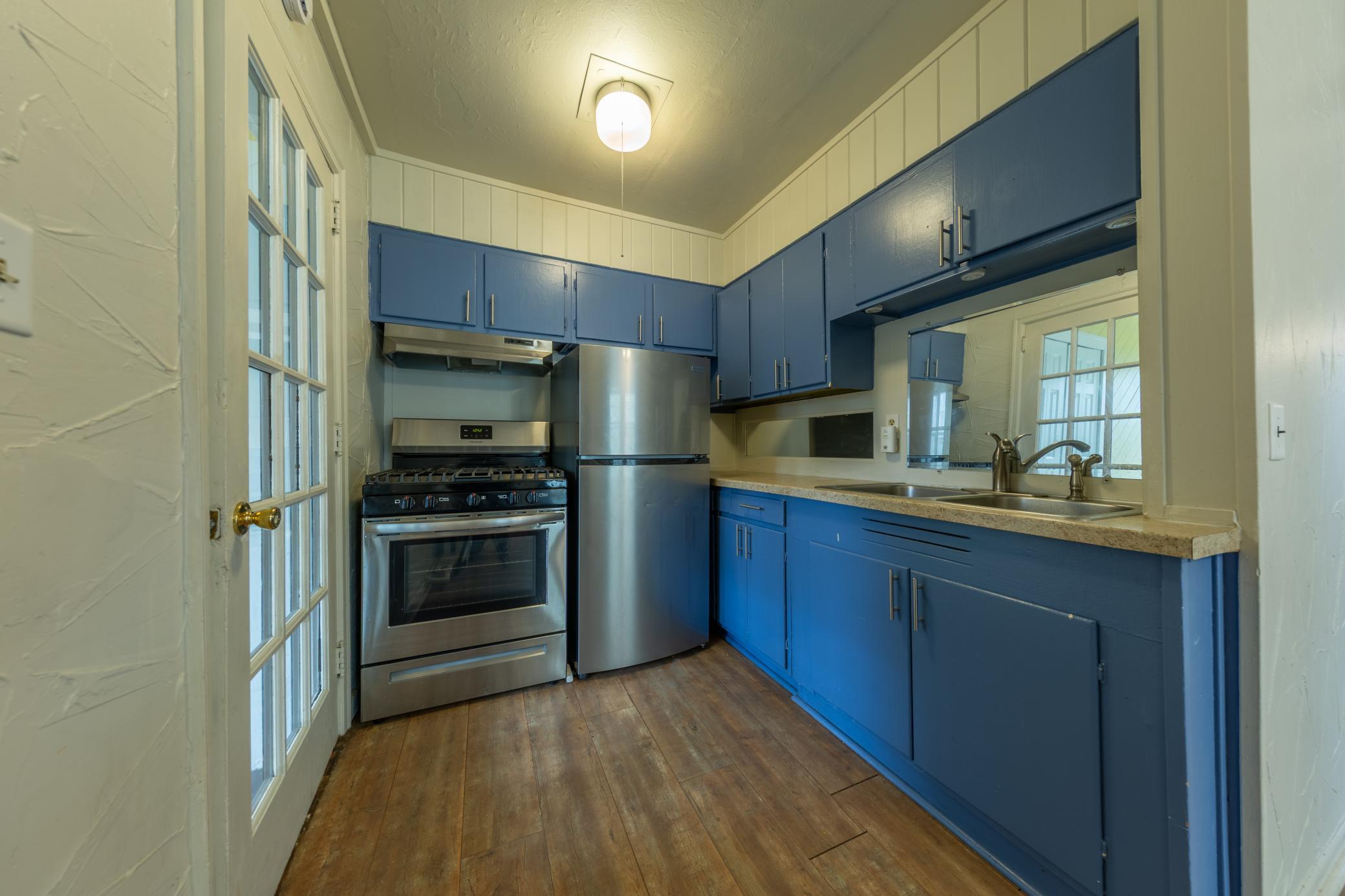 View of Residential Income at 2015 2nd Avenue, Minneapolis MN 55404, Minneapolis (10 of 44) - Mike Wilen | Minnesota Team Real Estate