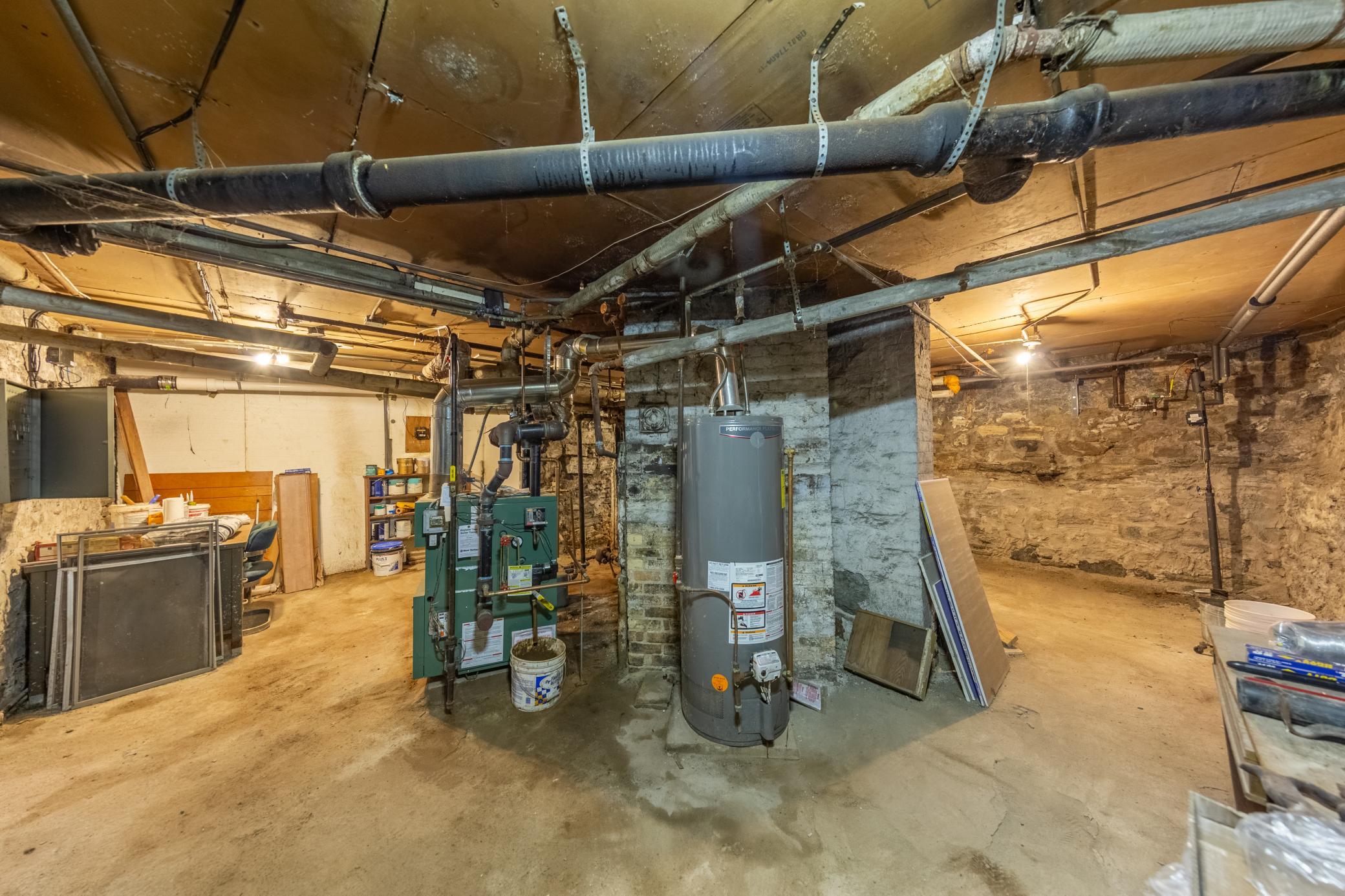 View of Residential Income at 2015 2nd Avenue, Minneapolis MN 55404, Minneapolis (31 of 44) - Mike Wilen | Minnesota Team Real Estate