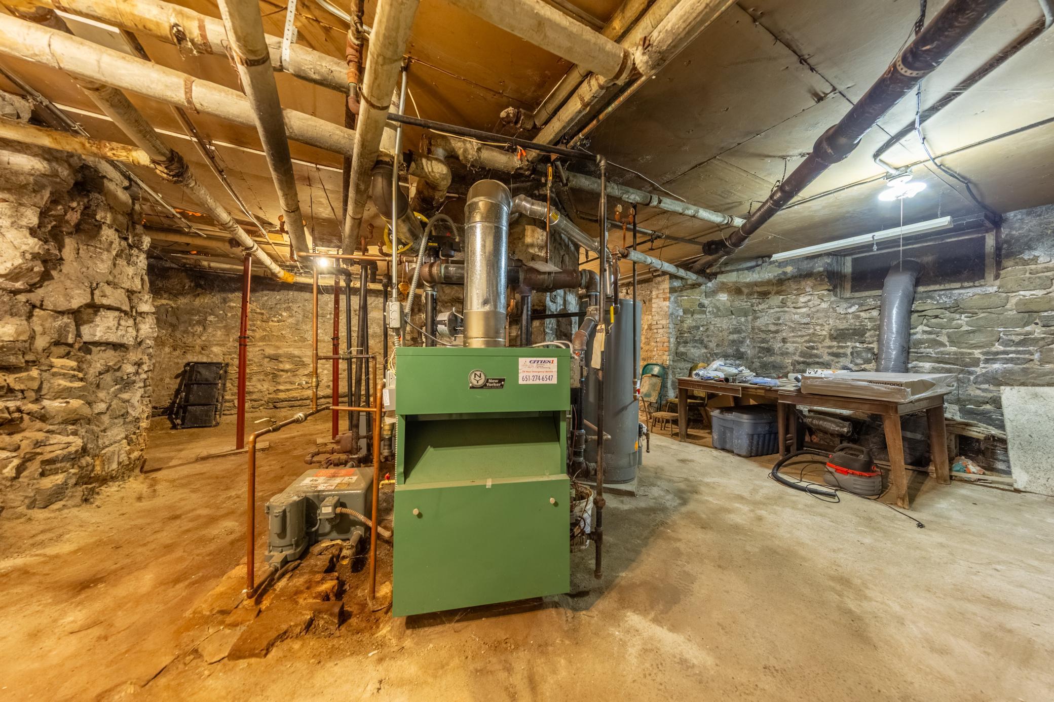 View of Residential Income at 2015 2nd Avenue, Minneapolis MN 55404, Minneapolis (30 of 44) - Mike Wilen | Minnesota Team Real Estate