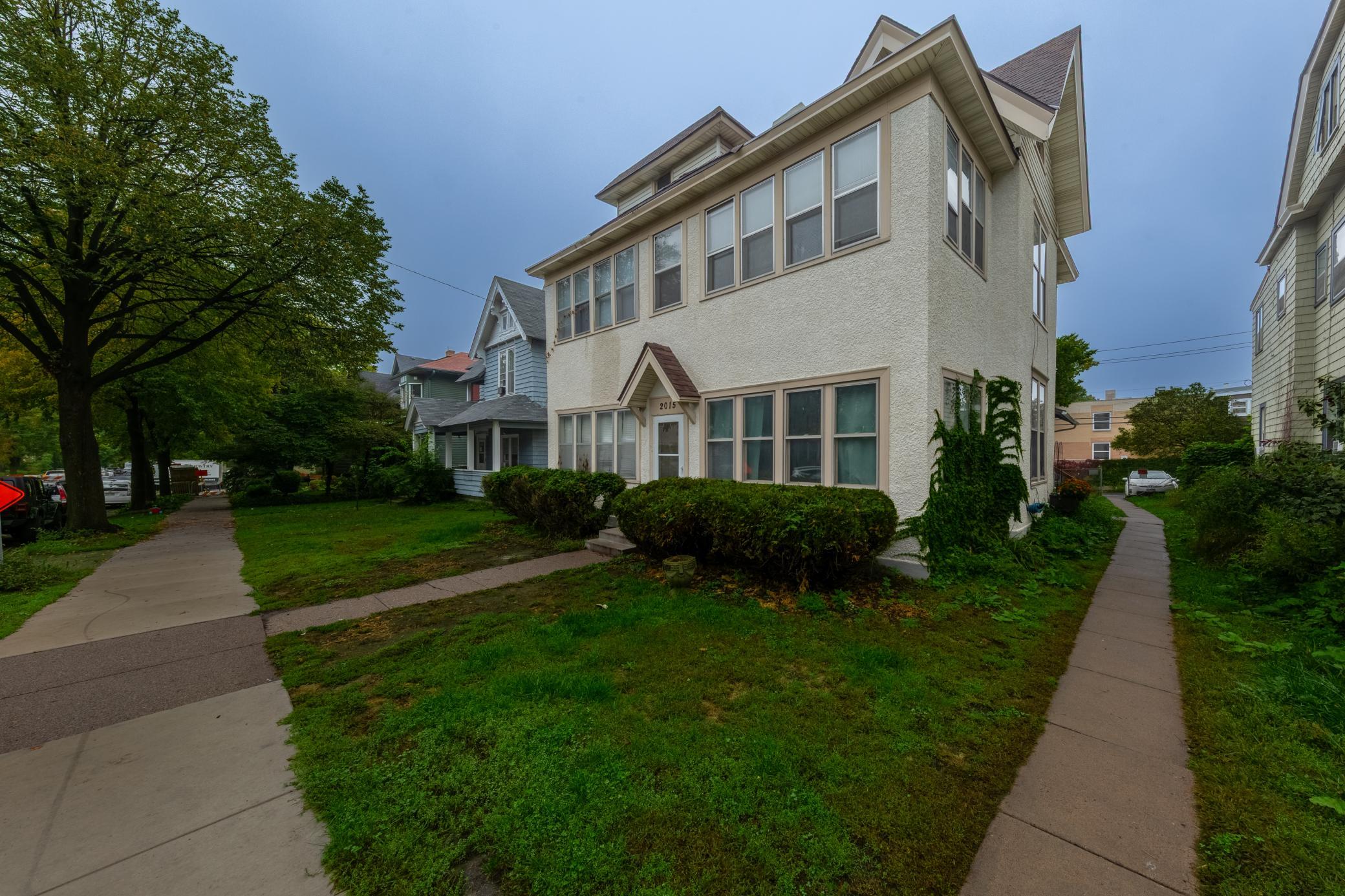 View of Residential Income at 2015 2nd Avenue, Minneapolis MN 55404, Minneapolis (4 of 44) - Mike Wilen | Minnesota Team Real Estate
