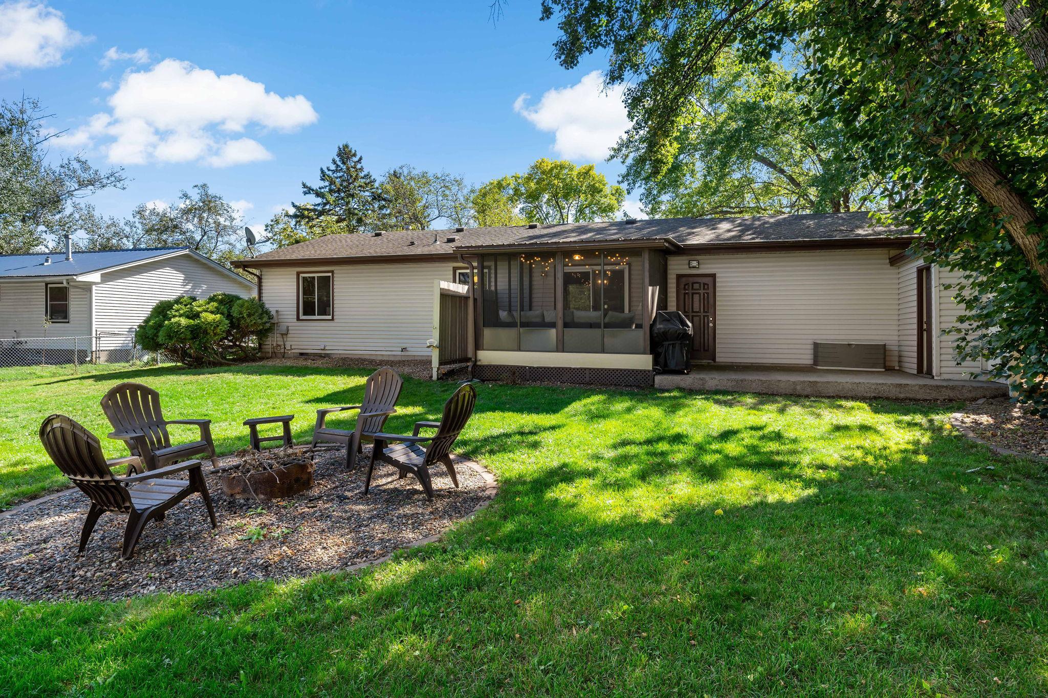 View of Residential at 11132 97th Place, Maple Grove MN 55369, Maple Grove (30 of 33) - Mike Wilen | Minnesota Team Real Estate
