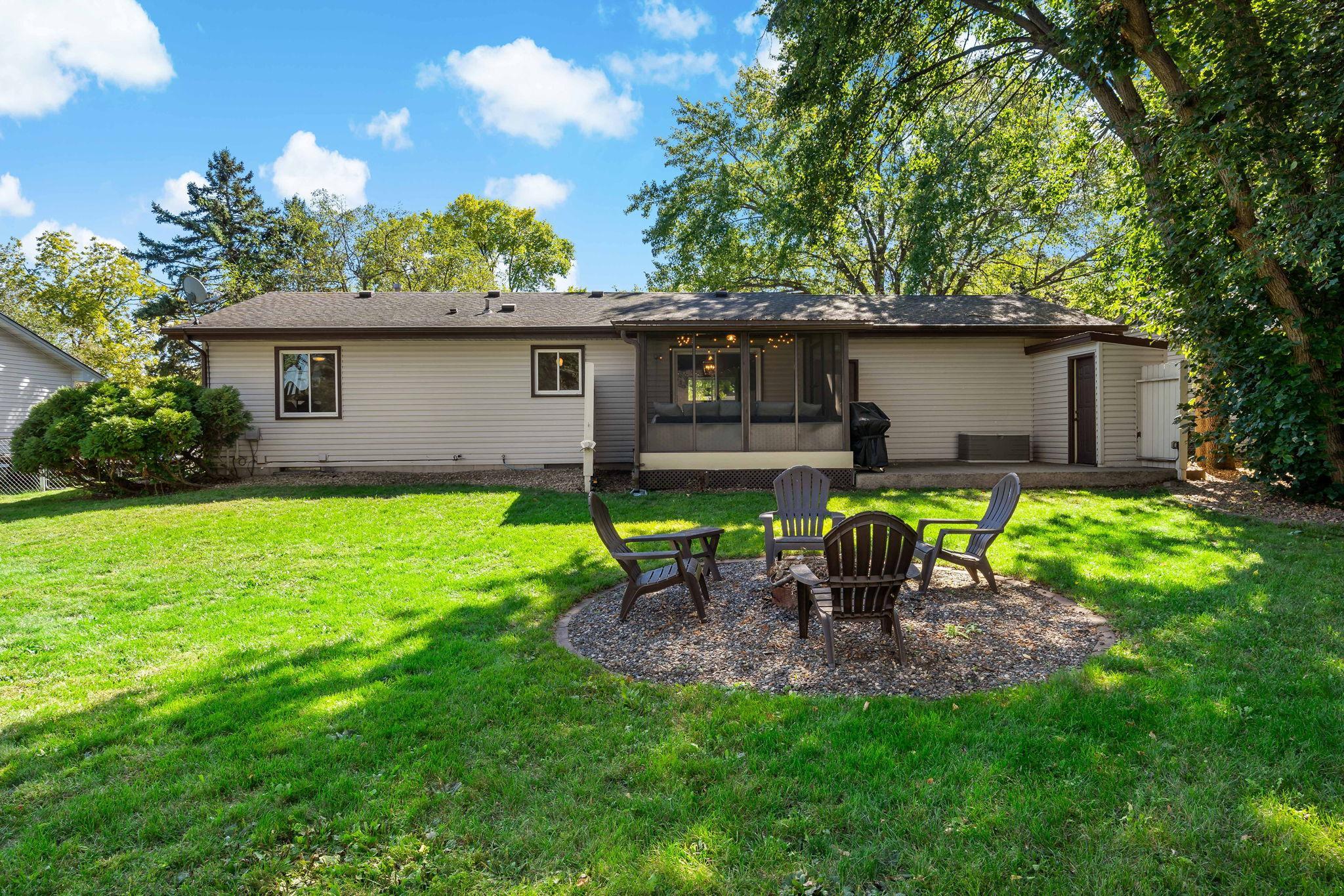 View of Residential at 11132 97th Place, Maple Grove MN 55369, Maple Grove (29 of 33) - Mike Wilen | Minnesota Team Real Estate