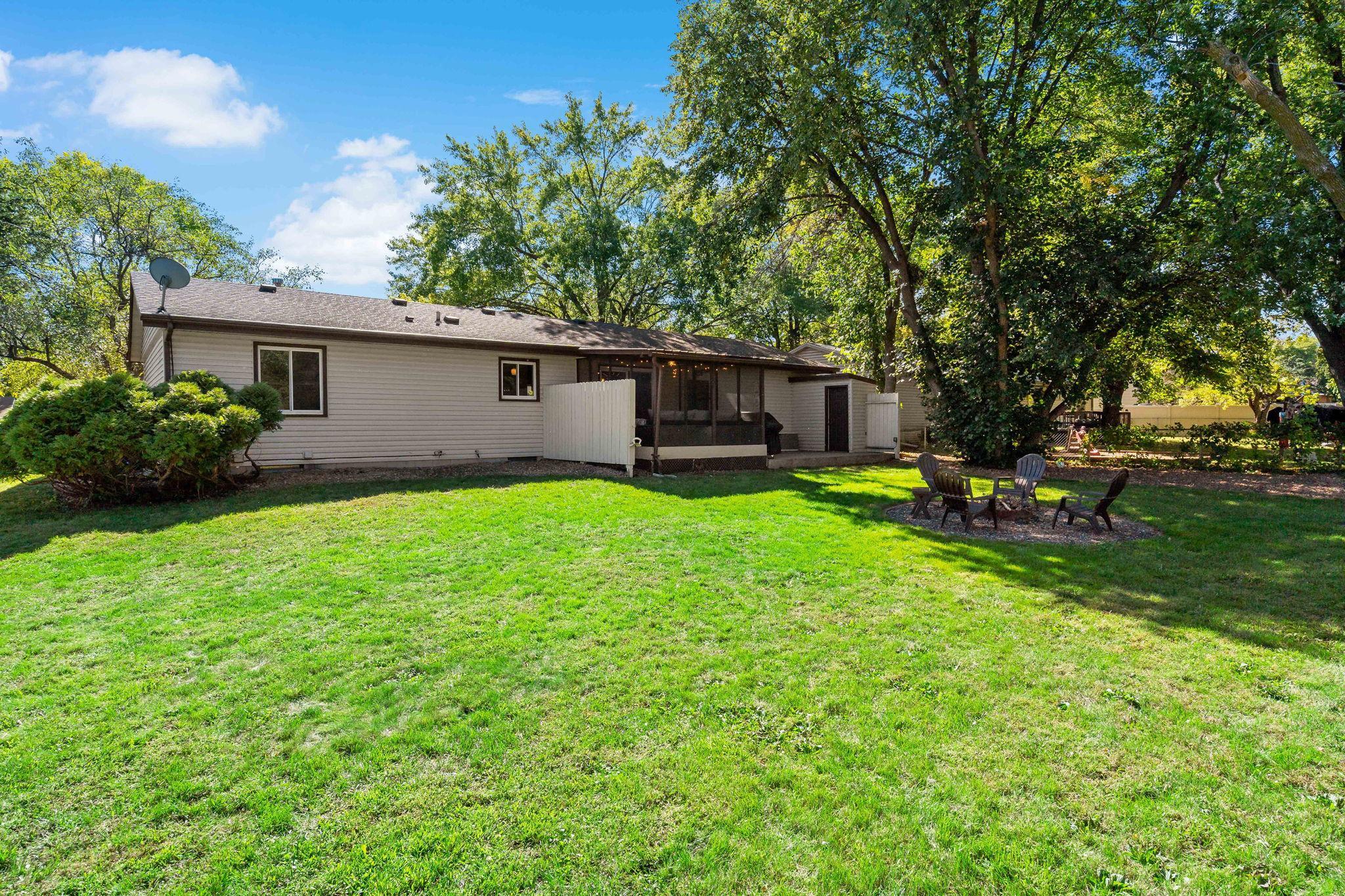 View of Residential at 11132 97th Place, Maple Grove MN 55369, Maple Grove (28 of 33) - Mike Wilen | Minnesota Team Real Estate