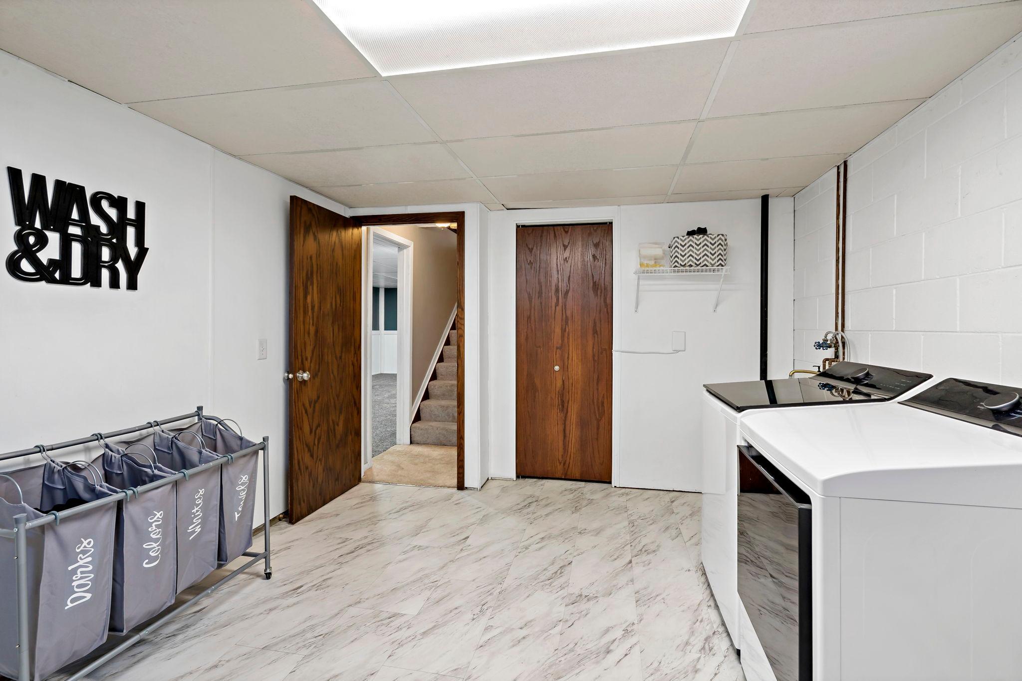 View of Residential at 11132 97th Place, Maple Grove MN 55369, Maple Grove (23 of 33) - Mike Wilen | Minnesota Team Real Estate