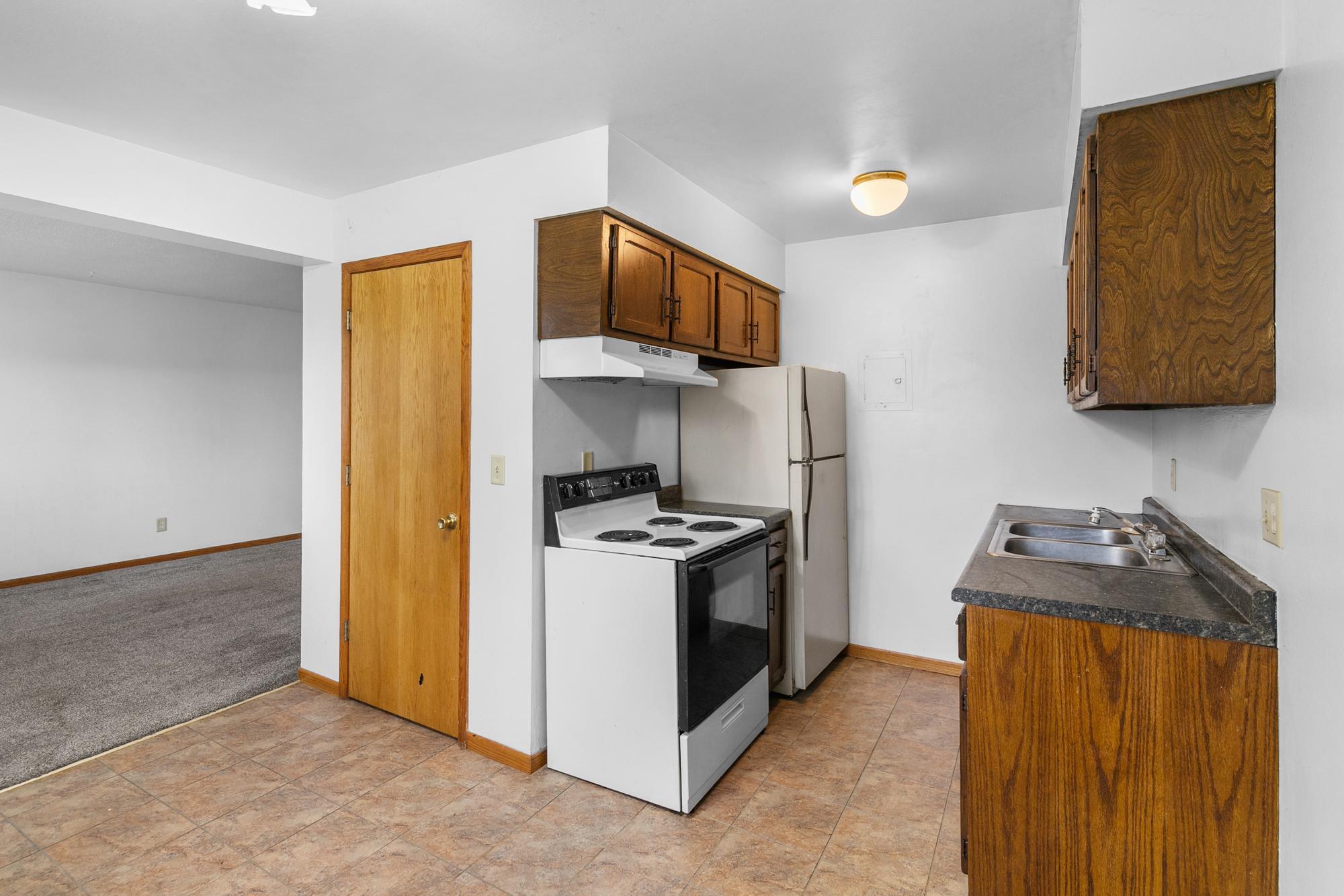 View of Commercial Sale at 1610 Albemarle Street, Saint Paul MN 55117, Saint Paul (22 of 24) - Mike Wilen | Minnesota Team Real Estate