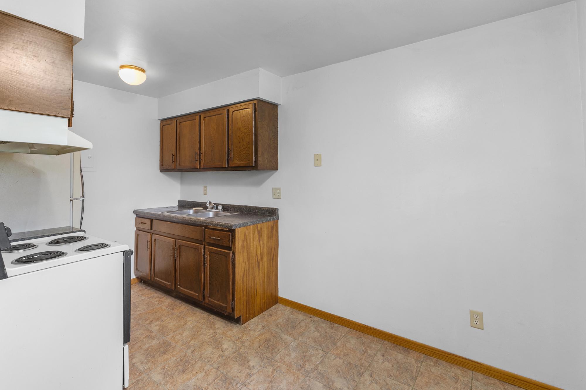 View of Commercial Sale at 1610 Albemarle Street, Saint Paul MN 55117, Saint Paul (21 of 24) - Mike Wilen | Minnesota Team Real Estate