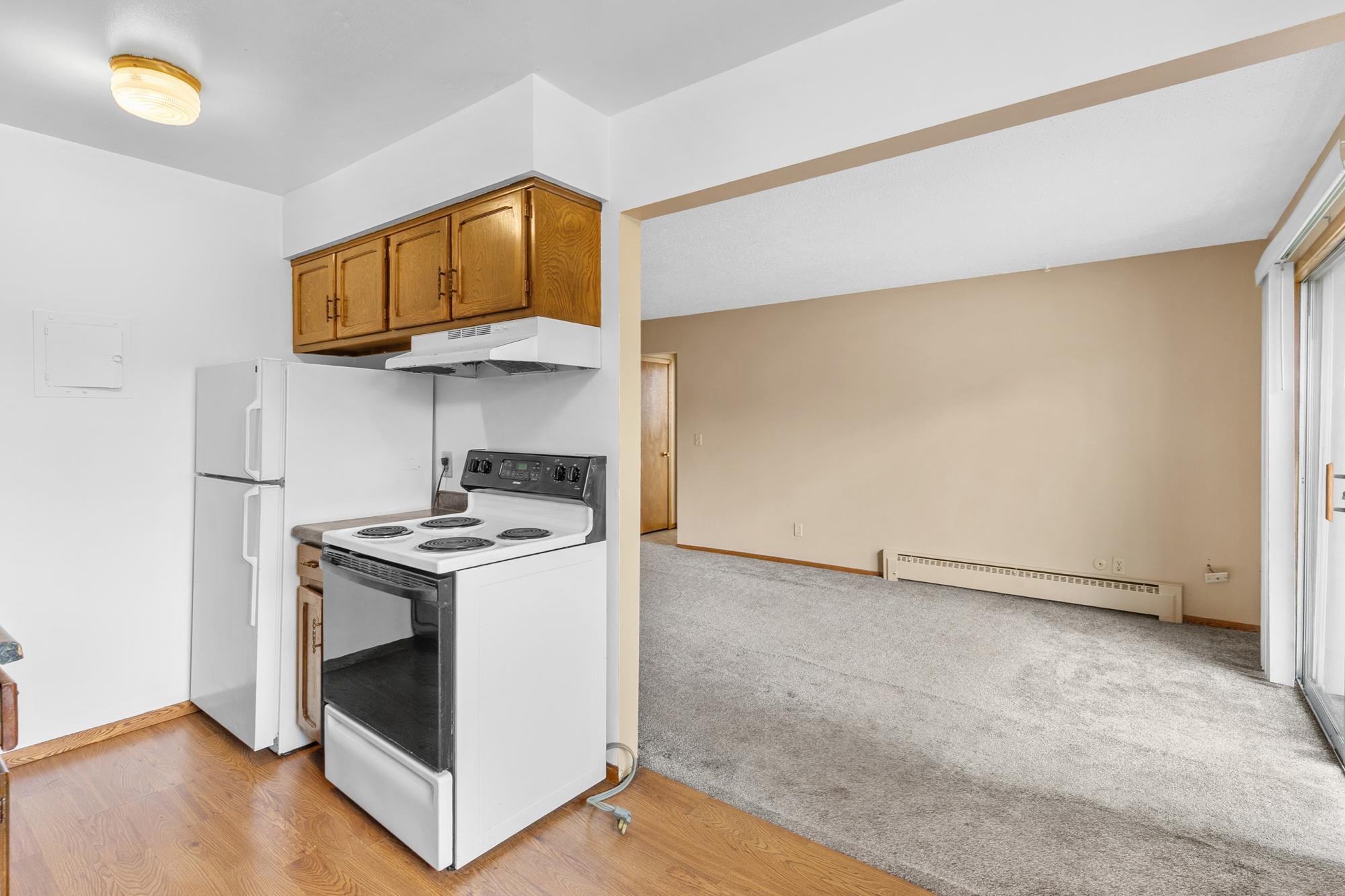 View of Commercial Sale at 1610 Albemarle Street, Saint Paul MN 55117, Saint Paul (7 of 24) - Mike Wilen | Minnesota Team Real Estate