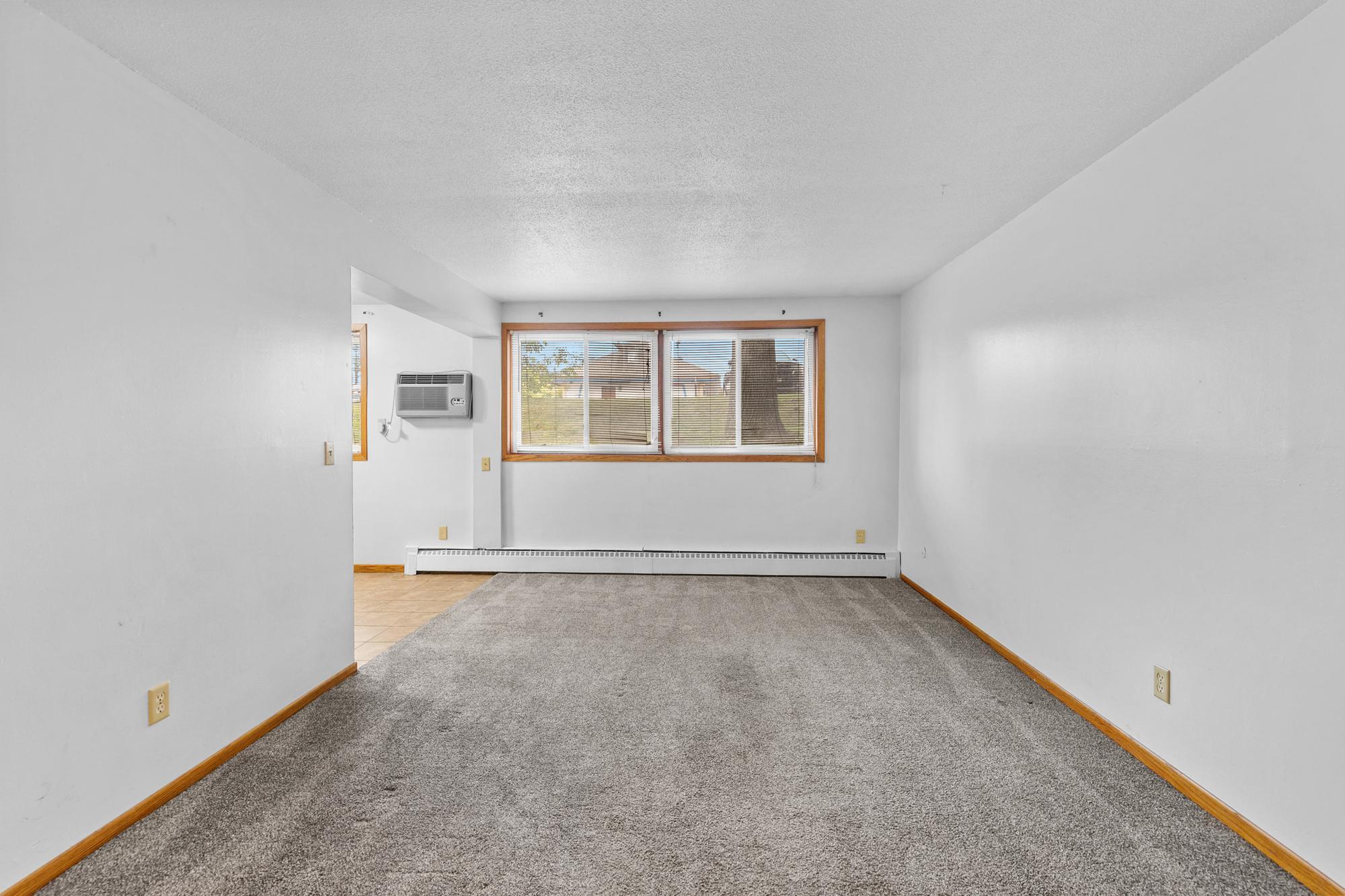 View of Commercial Sale at 1610 Albemarle Street, Saint Paul MN 55117, Saint Paul (18 of 24) - Mike Wilen | Minnesota Team Real Estate