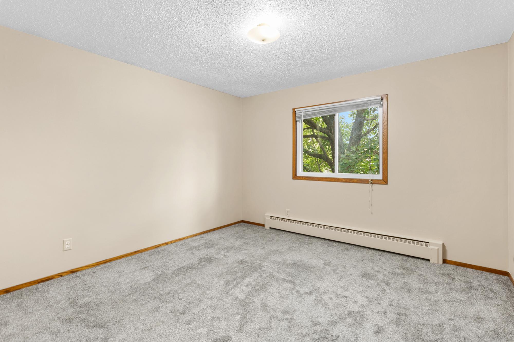 View of Commercial Sale at 1610 Albemarle Street, Saint Paul MN 55117, Saint Paul (11 of 24) - Mike Wilen | Minnesota Team Real Estate