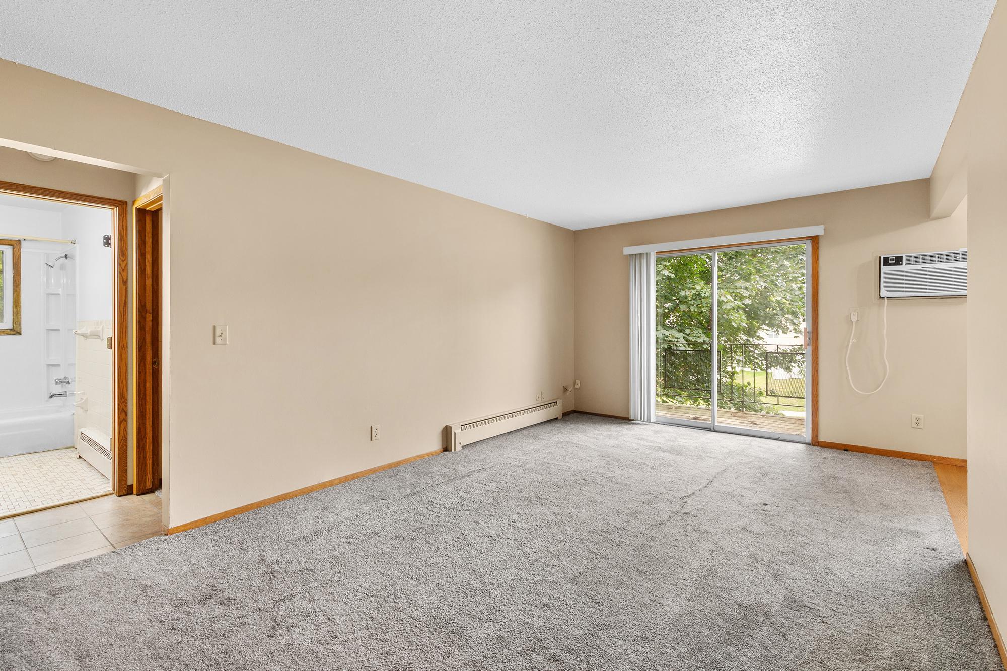View of Commercial Sale at 1610 Albemarle Street, Saint Paul MN 55117, Saint Paul (5 of 24) - Mike Wilen | Minnesota Team Real Estate