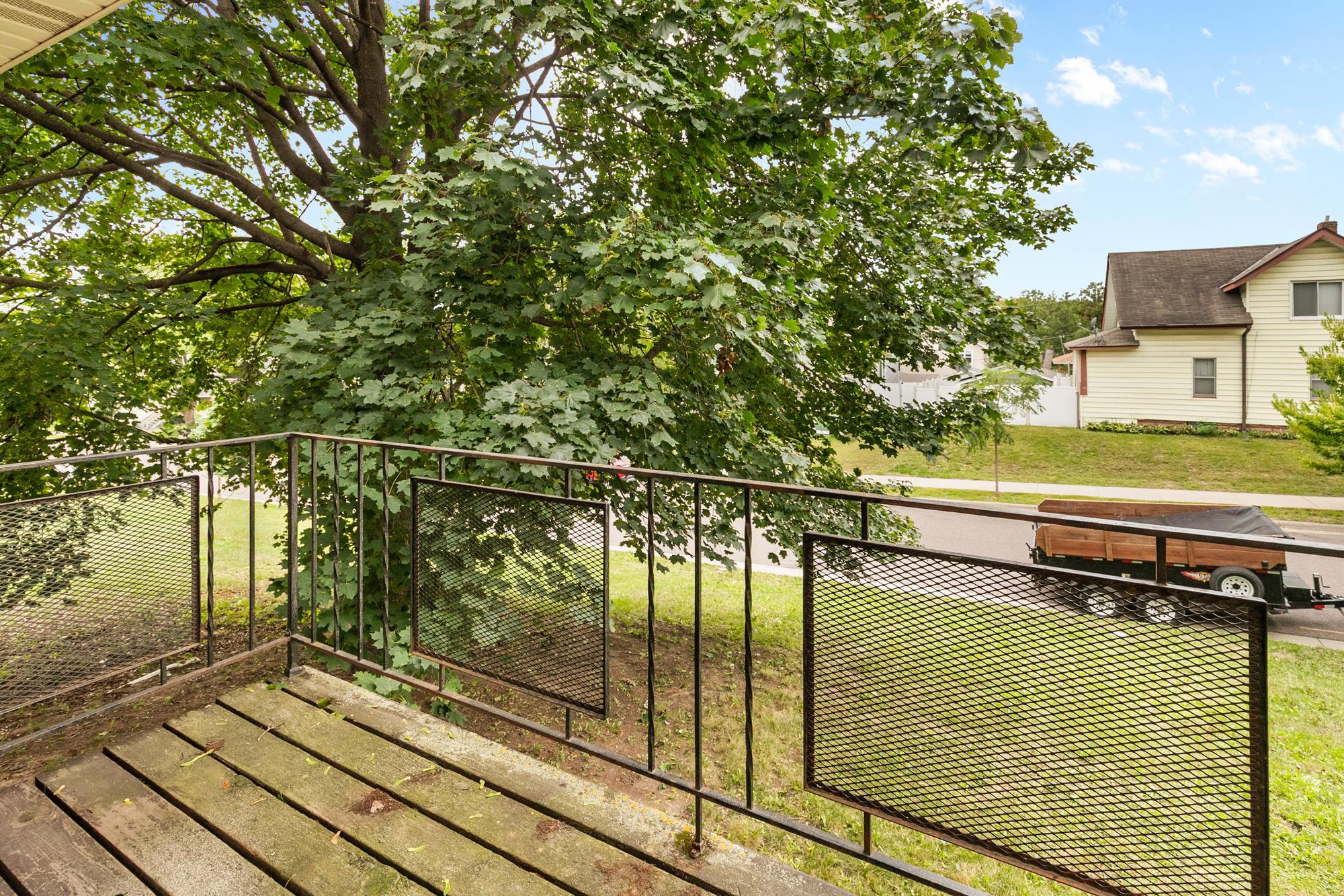 View of Commercial Sale at 1610 Albemarle Street, Saint Paul MN 55117, Saint Paul (4 of 24) - Mike Wilen | Minnesota Team Real Estate