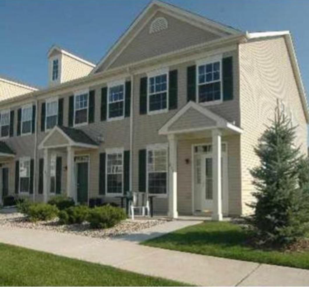 View of (TH) Side x Side at 1683 Liberty Circle, Shakopee - Mike Wilen | Minnesota Team Real Estate