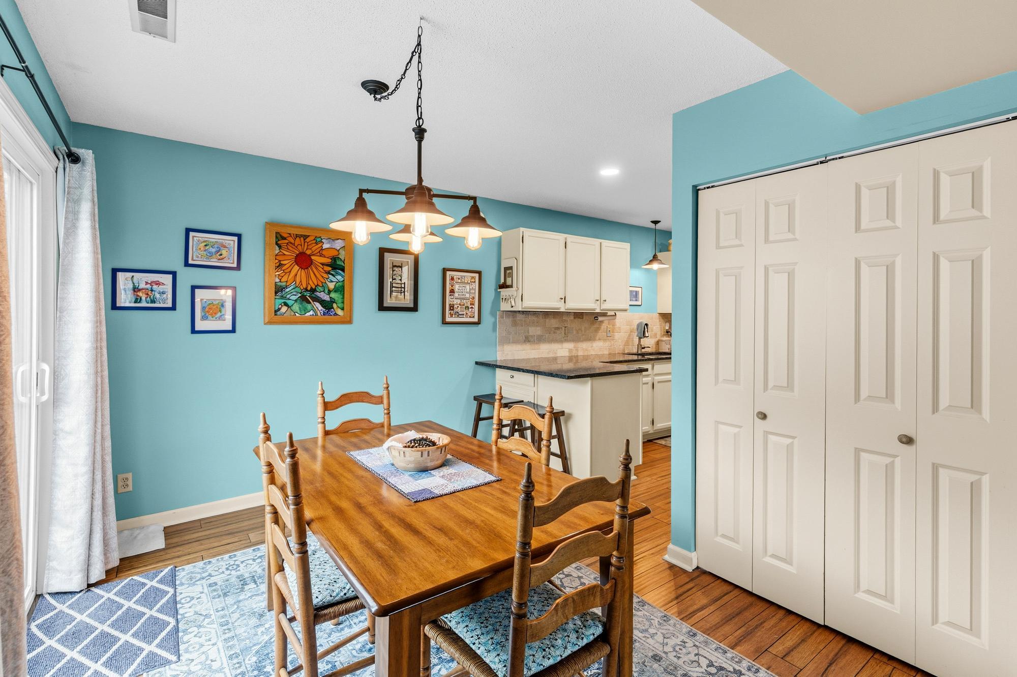View of Residential at 1230 Ferndale Street, Maplewood MN 55119, Maplewood (8 of 22) - Mike Wilen | Minnesota Team Real Estate