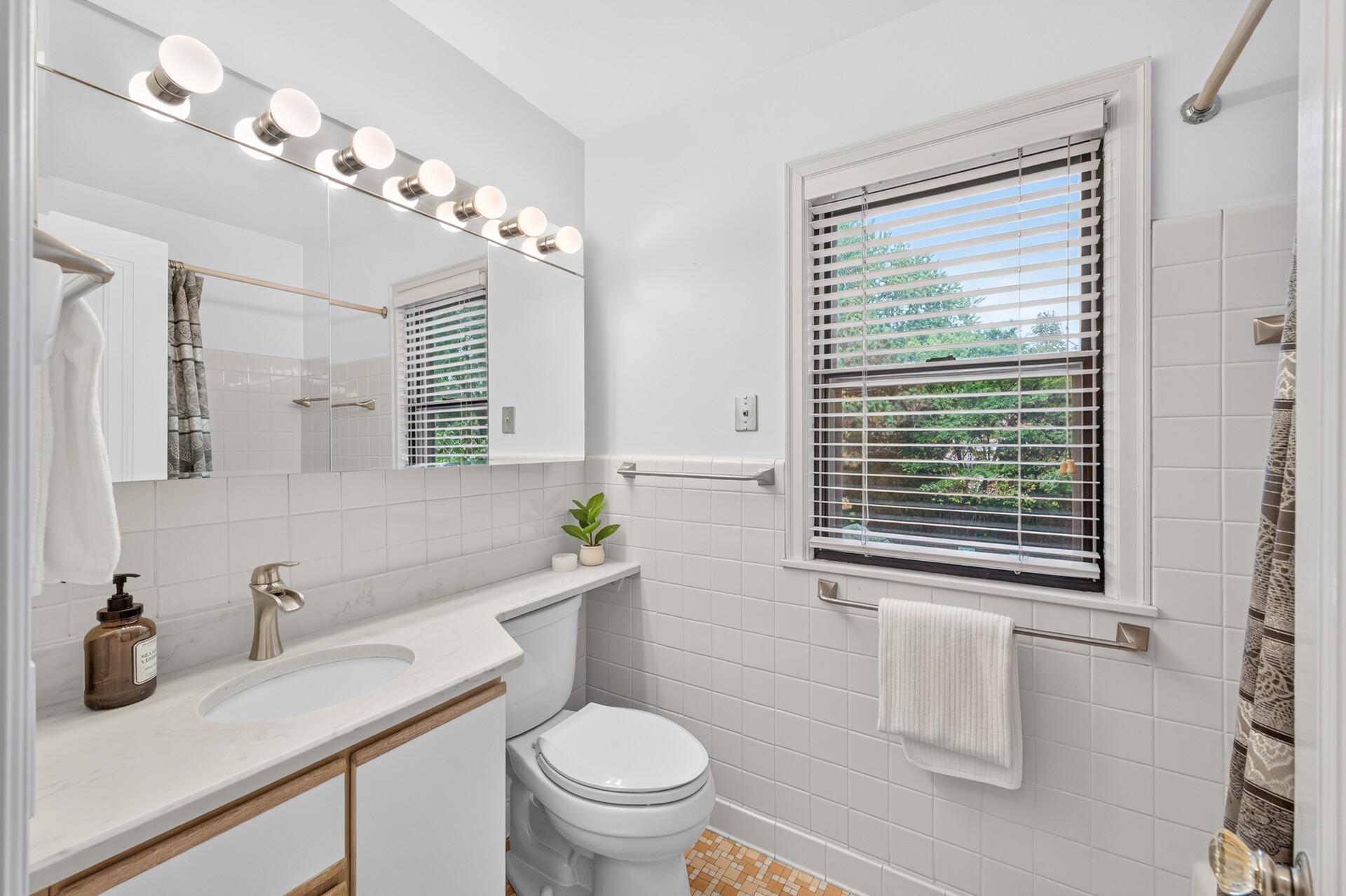View of Residential at 2709 Lynn Avenue, Saint Louis Park MN 55416, Saint Louis Park (44 of 66) - Mike Wilen | Minnesota Team Real Estate