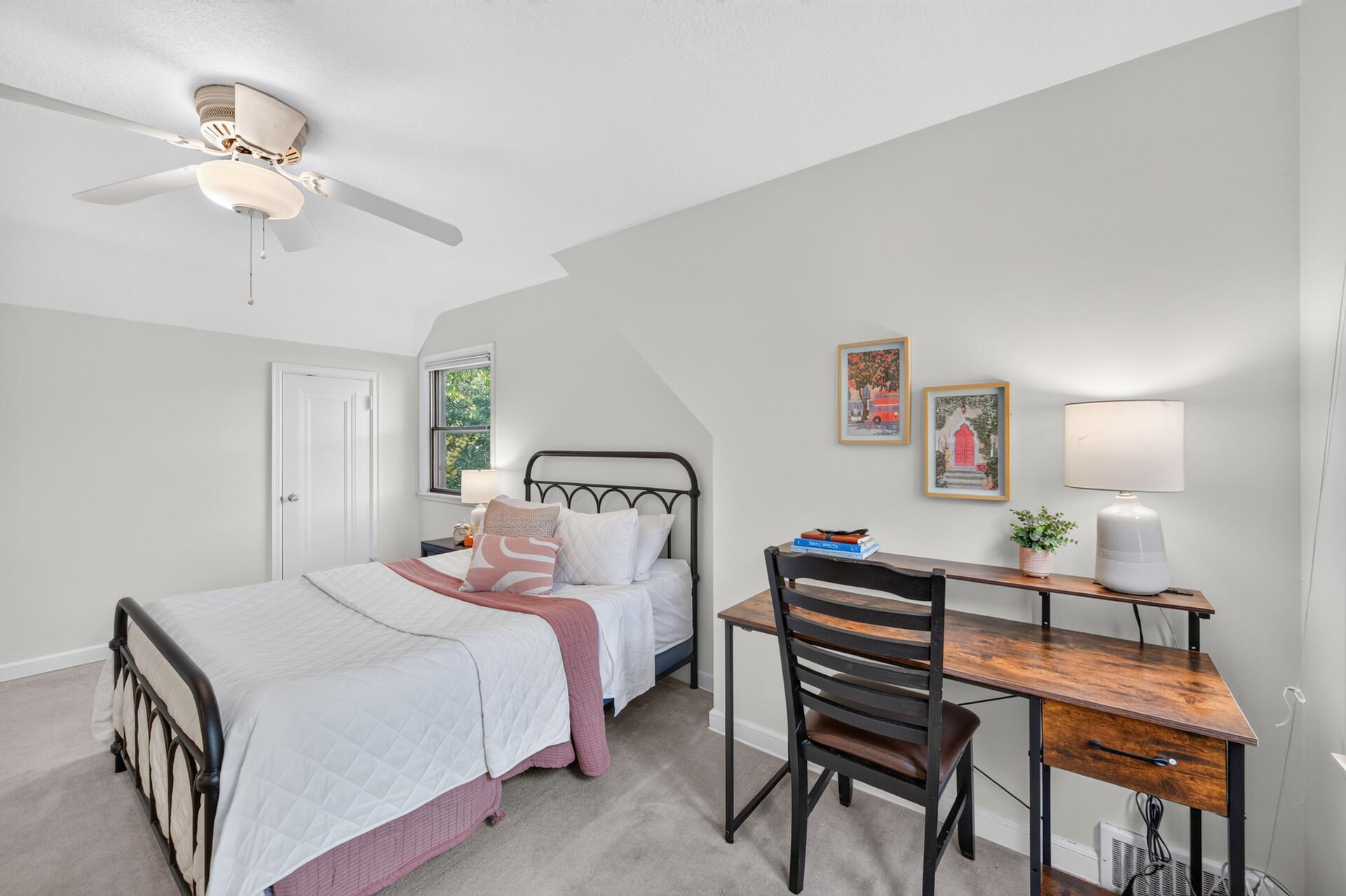 View of Residential at 2709 Lynn Avenue, Saint Louis Park MN 55416, Saint Louis Park (41 of 66) - Mike Wilen | Minnesota Team Real Estate