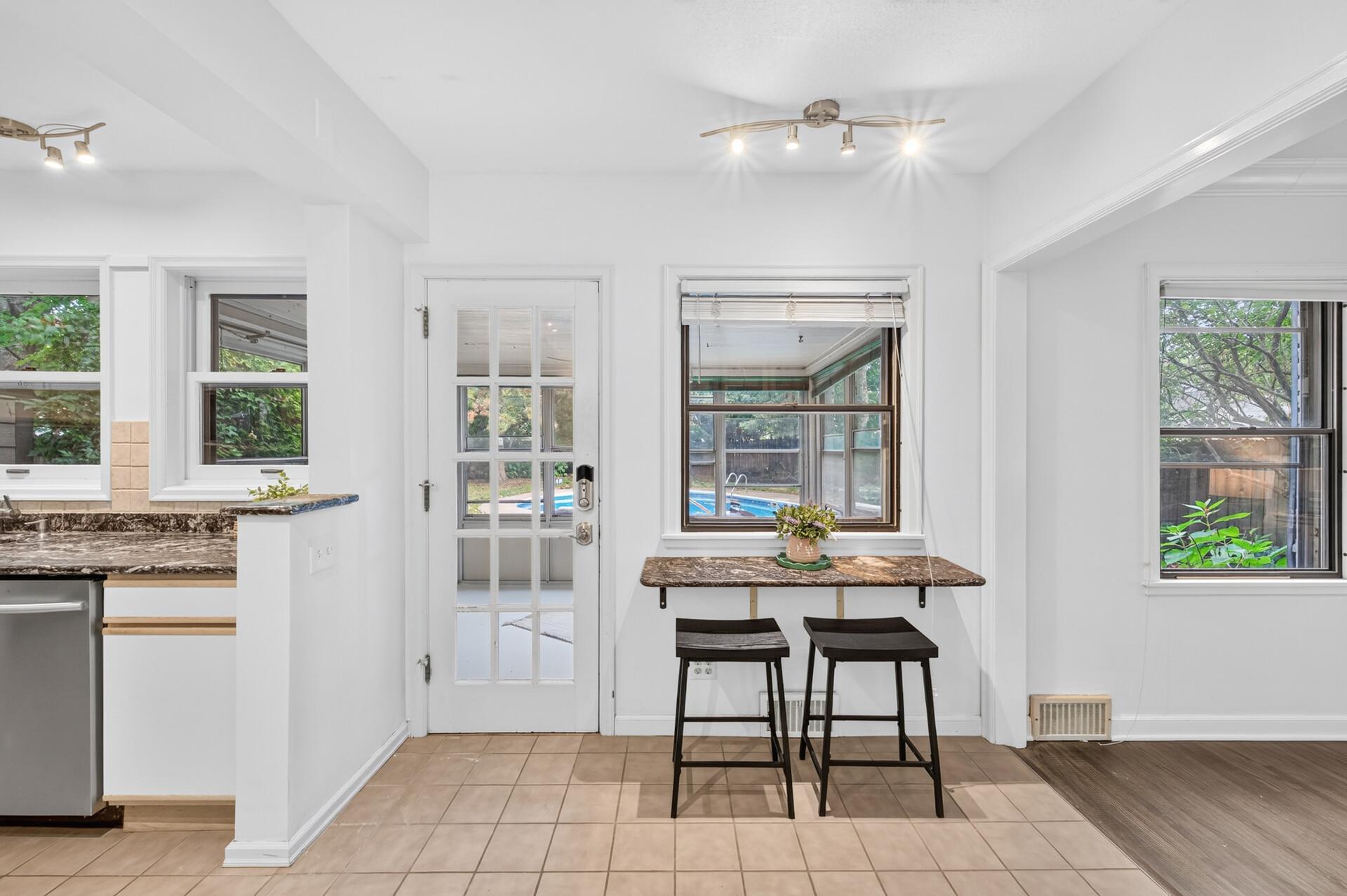 View of Residential at 2709 Lynn Avenue, Saint Louis Park MN 55416, Saint Louis Park (25 of 66) - Mike Wilen | Minnesota Team Real Estate