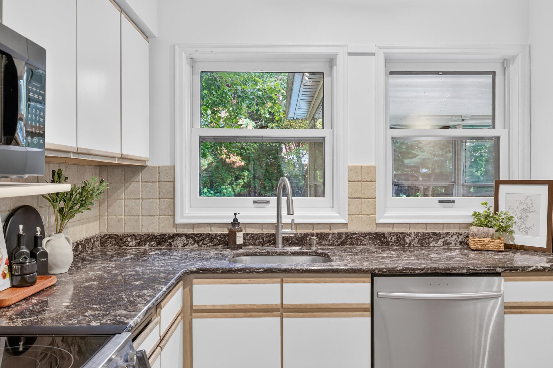 View of Residential at 2709 Lynn Avenue, Saint Louis Park MN 55416, Saint Louis Park (23 of 66) - Mike Wilen | Minnesota Team Real Estate