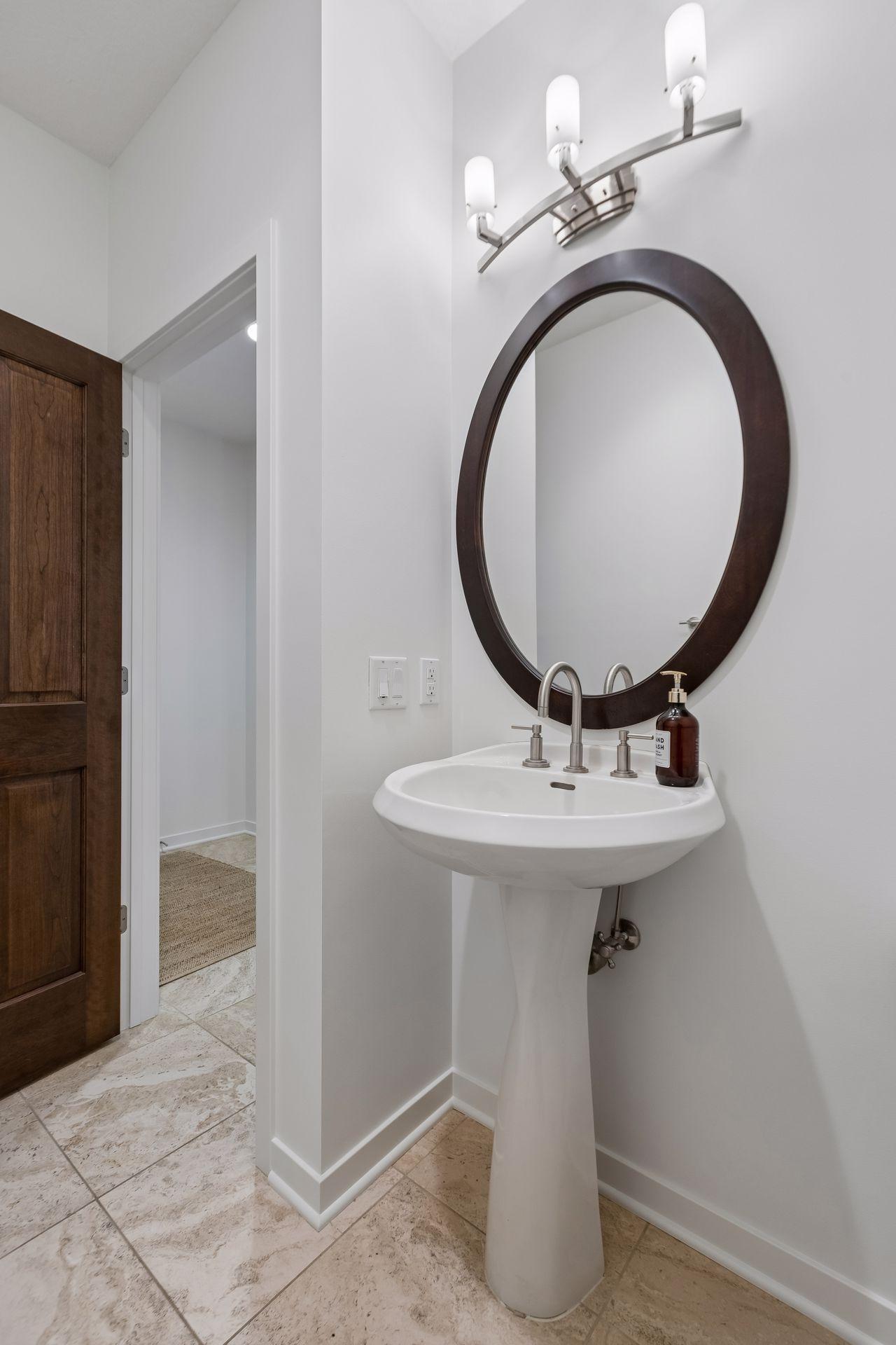 View of Residential at 6484 Ivy Way, Edina MN 55436, Edina (25 of 67) - Mike Wilen | Minnesota Team Real Estate