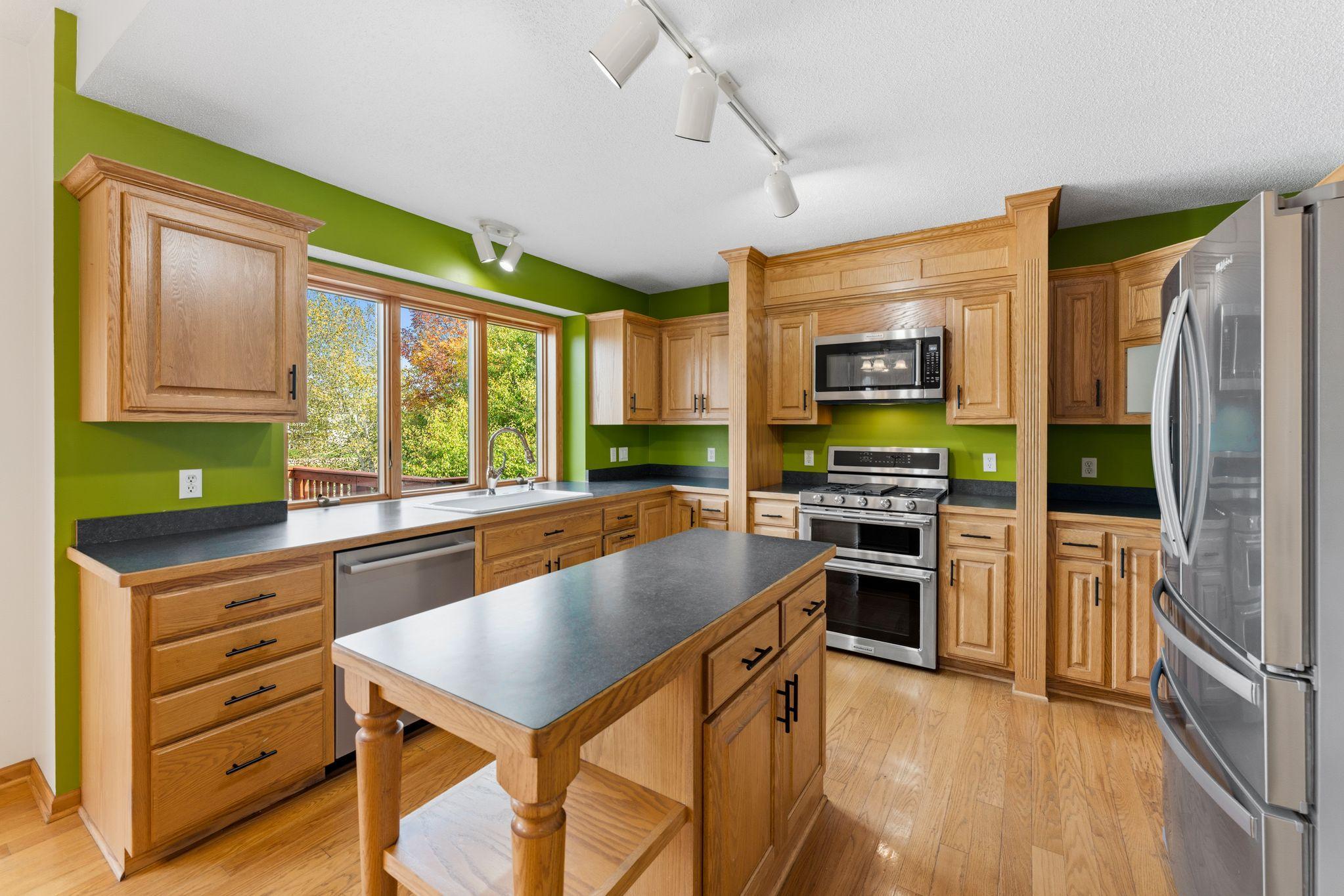 View of Residential at 1970 Cardinal Drive, Shakopee MN 55379, Shakopee (12 of 42) - Mike Wilen | Minnesota Team Real Estate