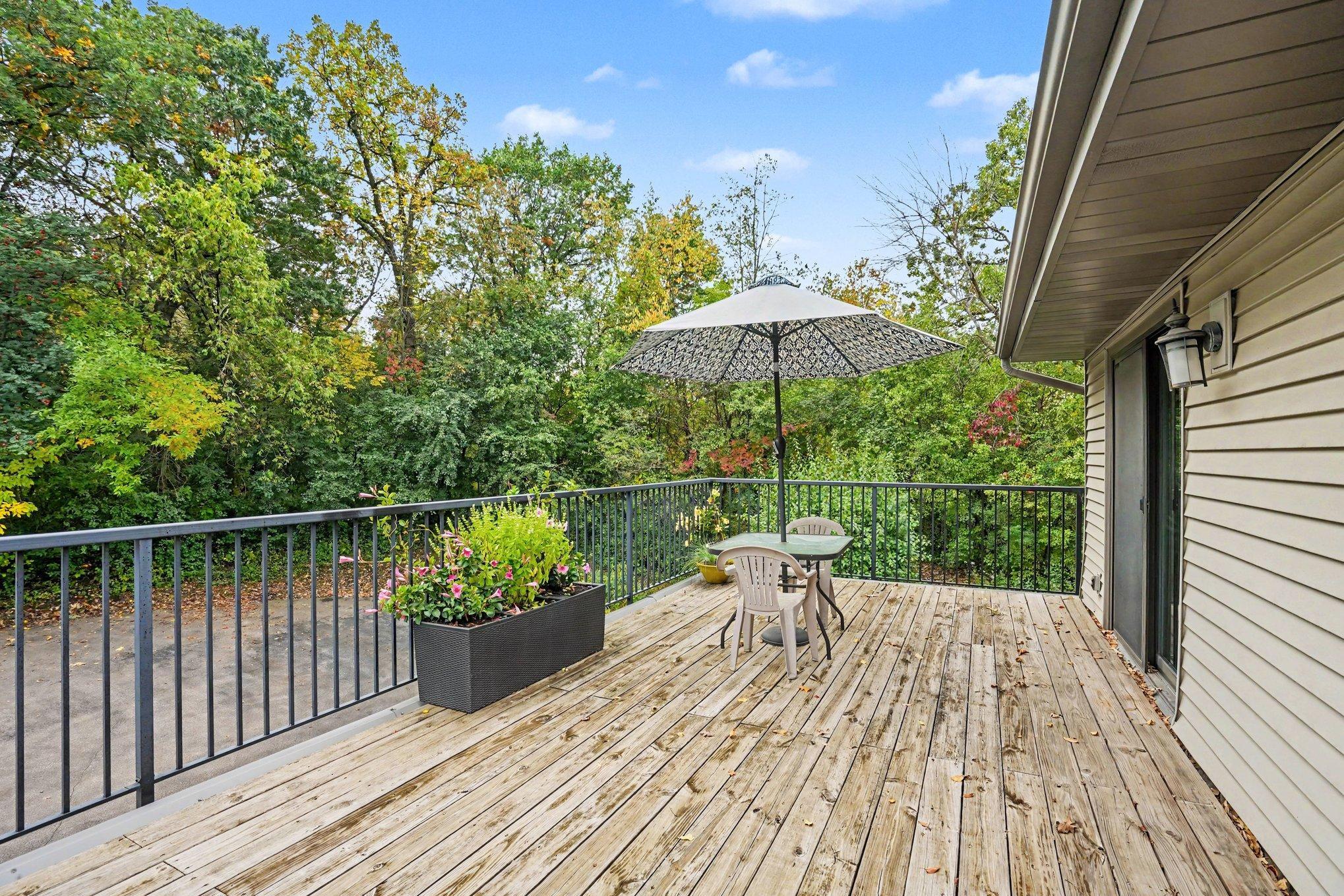View of Residential at 4455 Arden View Court, Arden Hills MN 55112, Arden Hills (14 of 31) - Mike Wilen | Minnesota Team Real Estate
