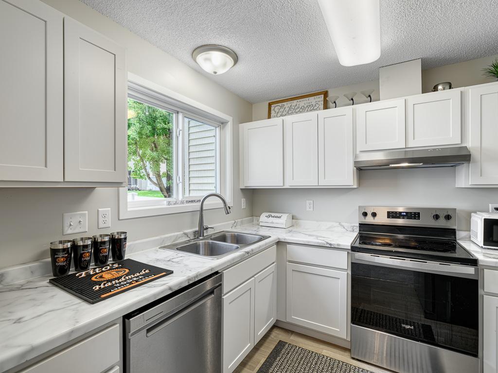 View of Residential at 7040 Quantrelle Avenue, Otsego MN 55330, Otsego (7 of 17) - Mike Wilen | Minnesota Team Real Estate