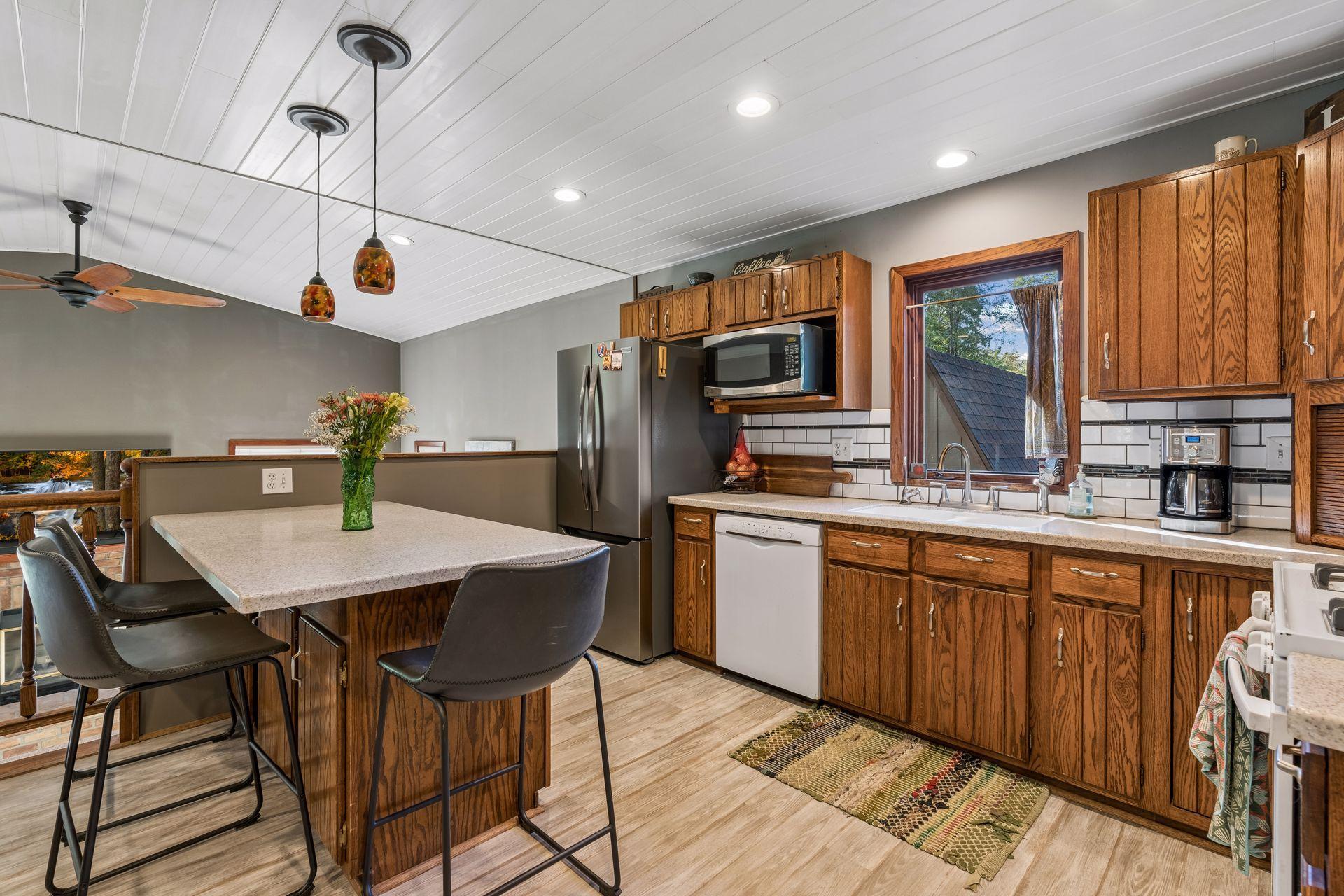 View of Residential at 8485 Red Oak Drive, Mounds View MN 55112, Mounds View (10 of 34) - Mike Wilen | Minnesota Team Real Estate