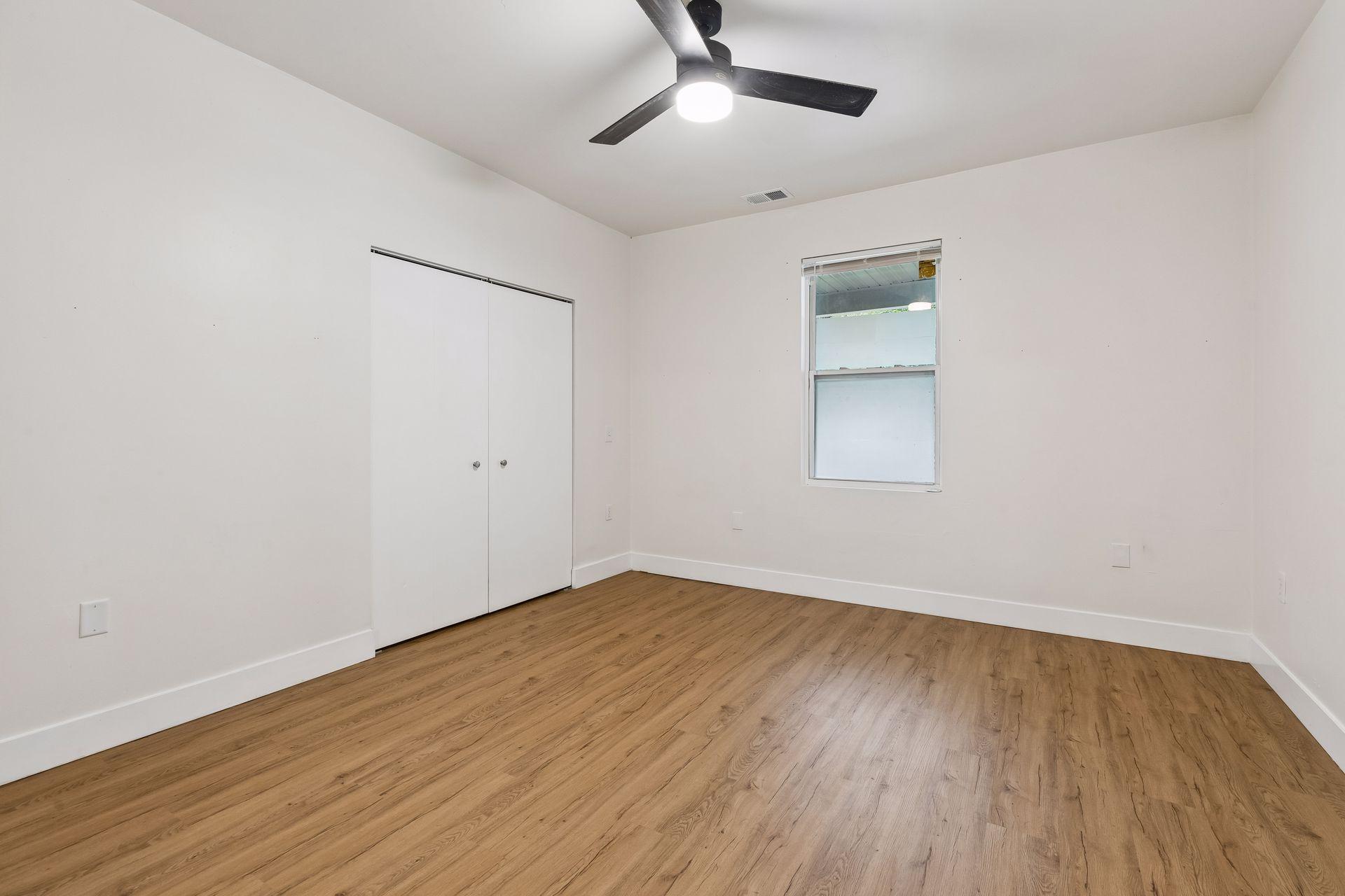 View of Residential Income at 2533 Polk Street, Minneapolis MN 55418, Minneapolis (9 of 31) - Mike Wilen | Minnesota Team Real Estate