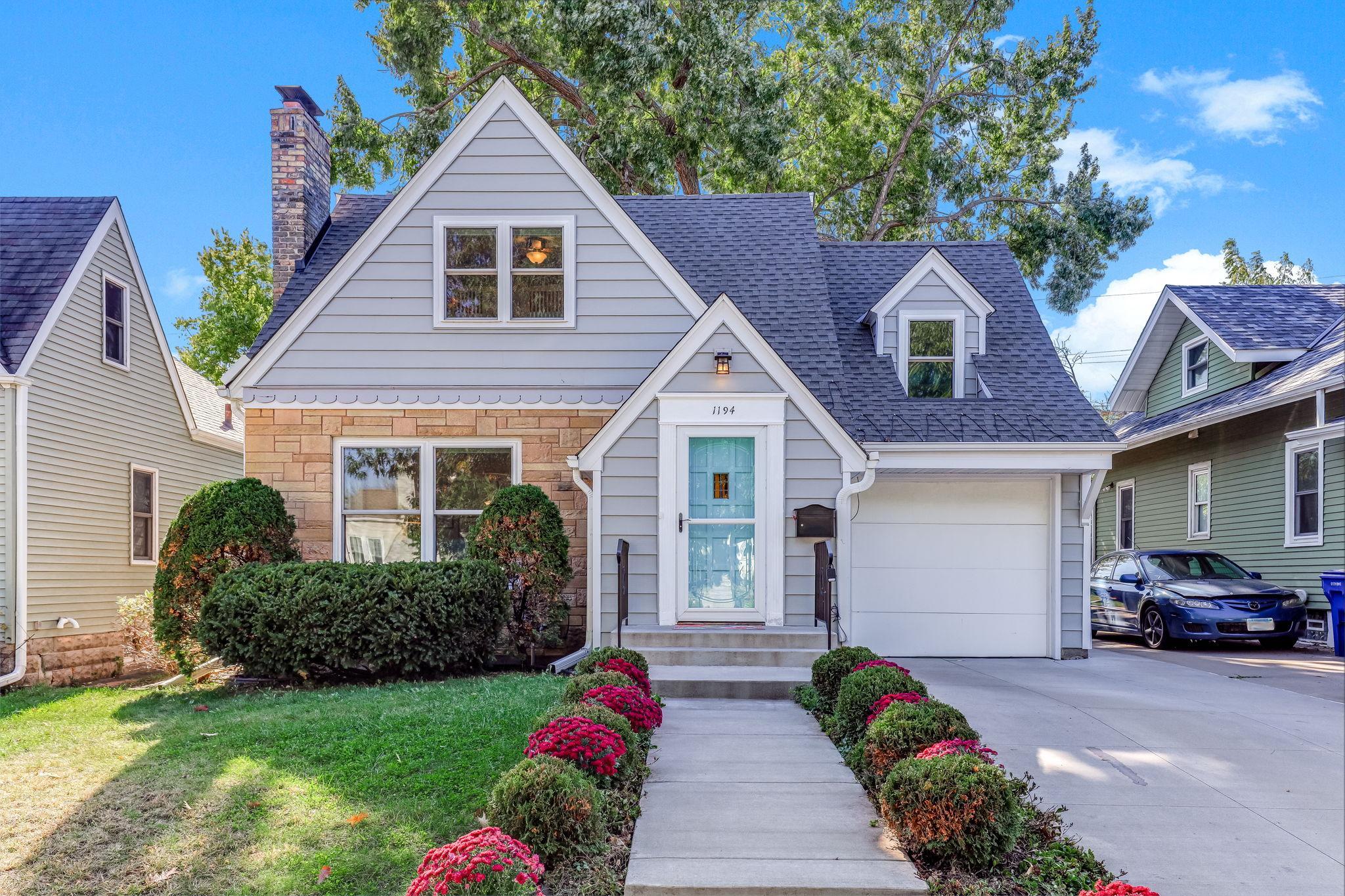 View of Single Family at 1194 Englewood Avenue, Saint Paul - Mike Wilen | Minnesota Team Real Estate