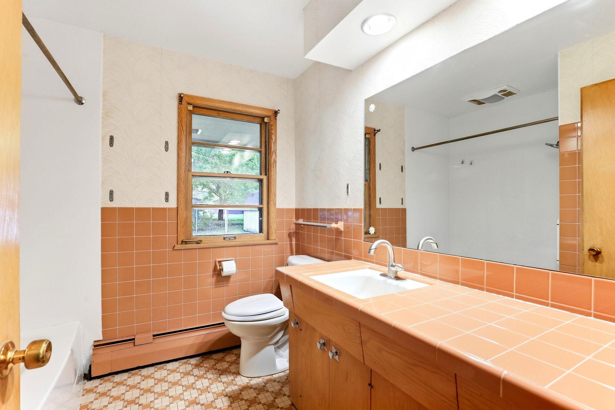 View of Residential at 330 10th Avenue, Cambridge MN 55008, Cambridge (11 of 26) - Mike Wilen | Minnesota Team Real Estate