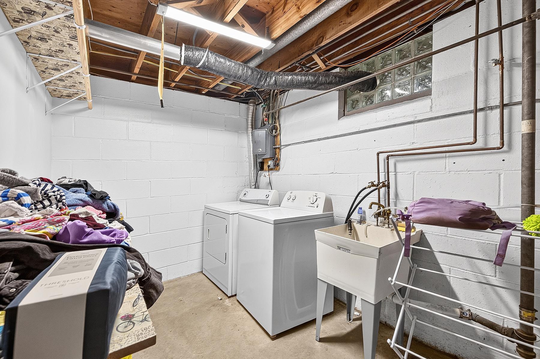 View of Residential Income at 3640 Edward Street, Saint Anthony MN 55418, Saint Anthony (43 of 47) - Mike Wilen | Minnesota Team Real Estate
