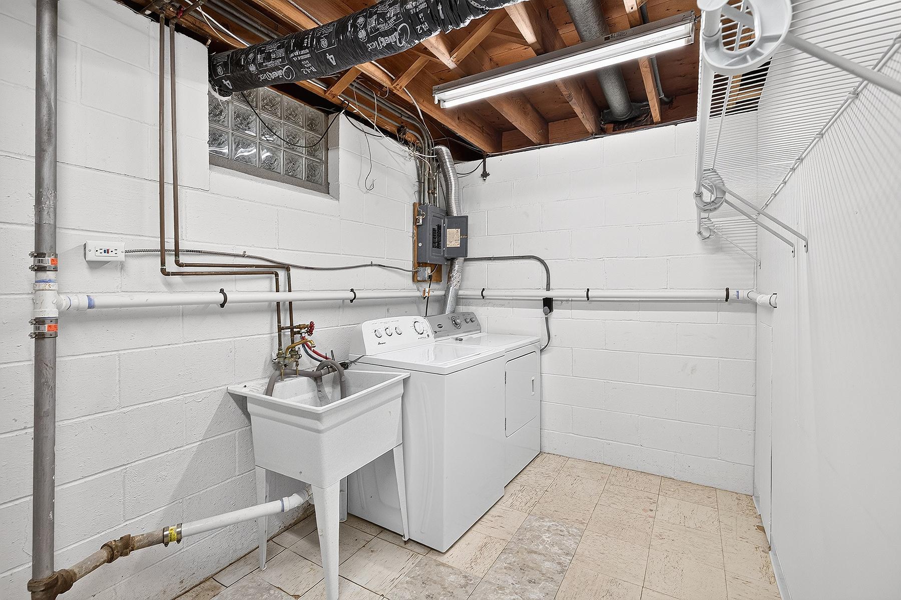 View of Residential Income at 3640 Edward Street, Saint Anthony MN 55418, Saint Anthony (21 of 47) - Mike Wilen | Minnesota Team Real Estate