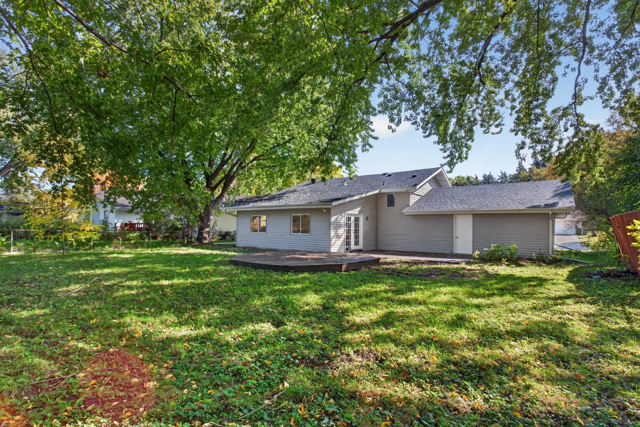 View of Residential at 568 Riviera Drive, New Brighton MN 55112, New Brighton (18 of 24) - Mike Wilen | Minnesota Team Real Estate