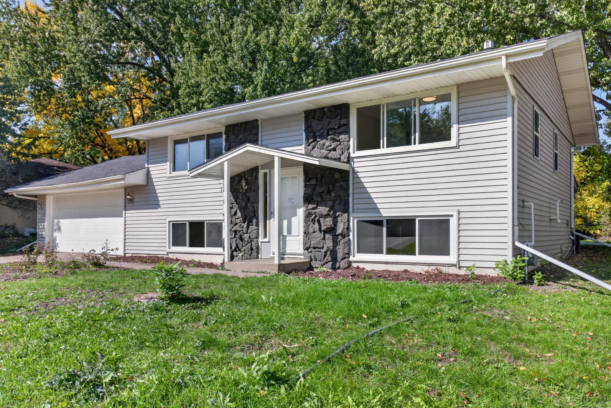 View of Residential at 568 Riviera Drive, New Brighton MN 55112, New Brighton (2 of 24) - Mike Wilen | Minnesota Team Real Estate