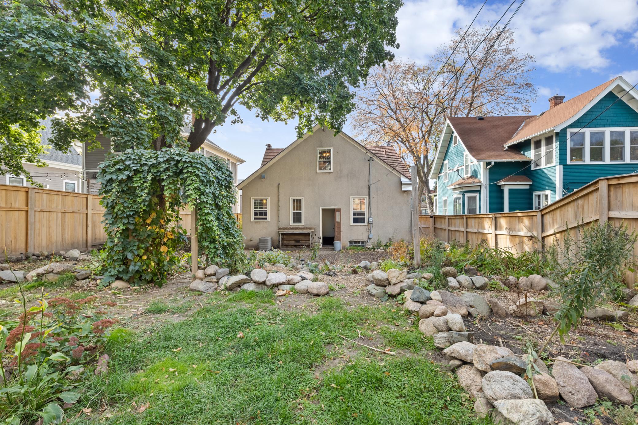 View of Residential at 4425 Beard Avenue, Minneapolis MN 55410, Minneapolis (34 of 38) - Mike Wilen | Minnesota Team Real Estate