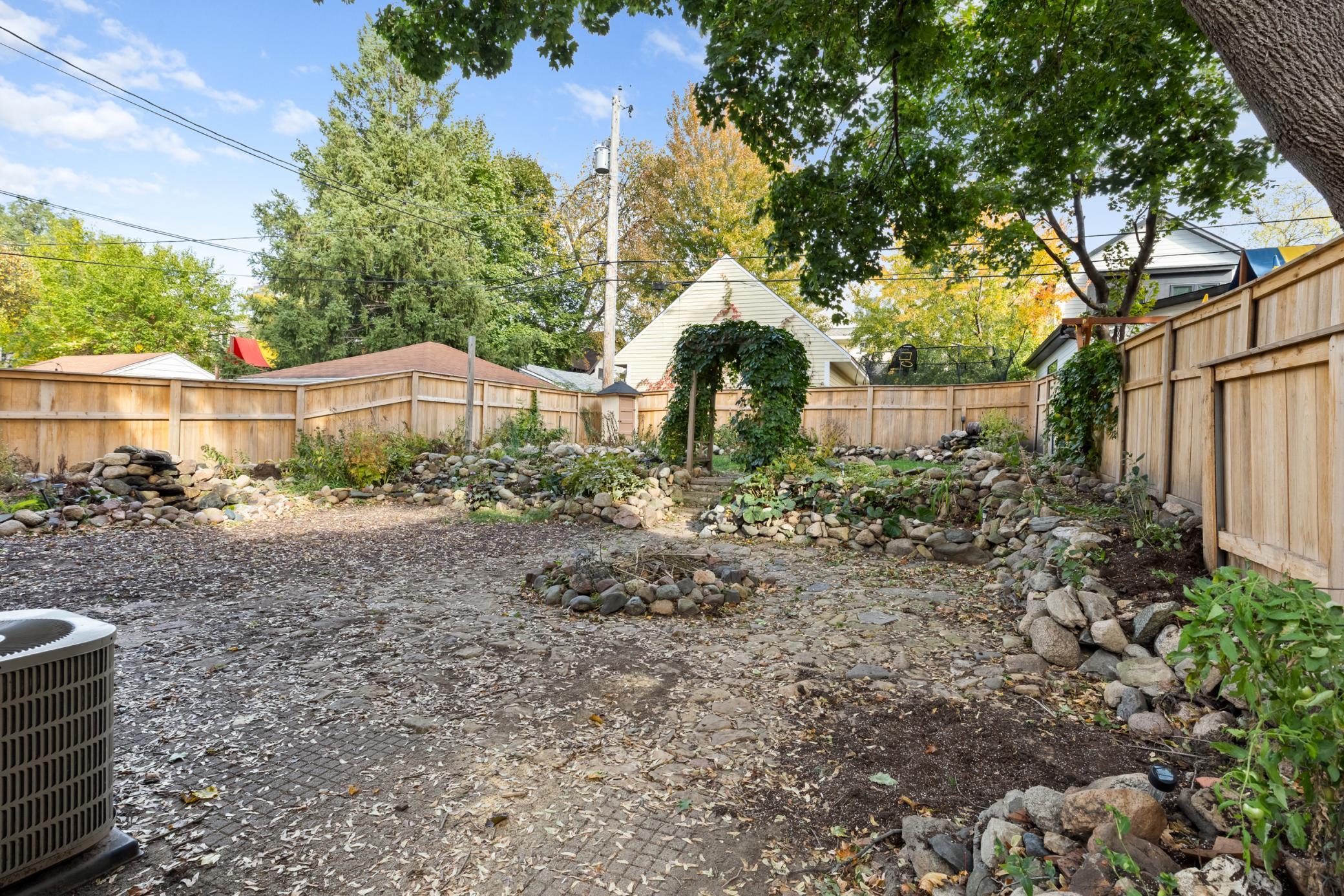 View of Residential at 4425 Beard Avenue, Minneapolis MN 55410, Minneapolis (35 of 38) - Mike Wilen | Minnesota Team Real Estate