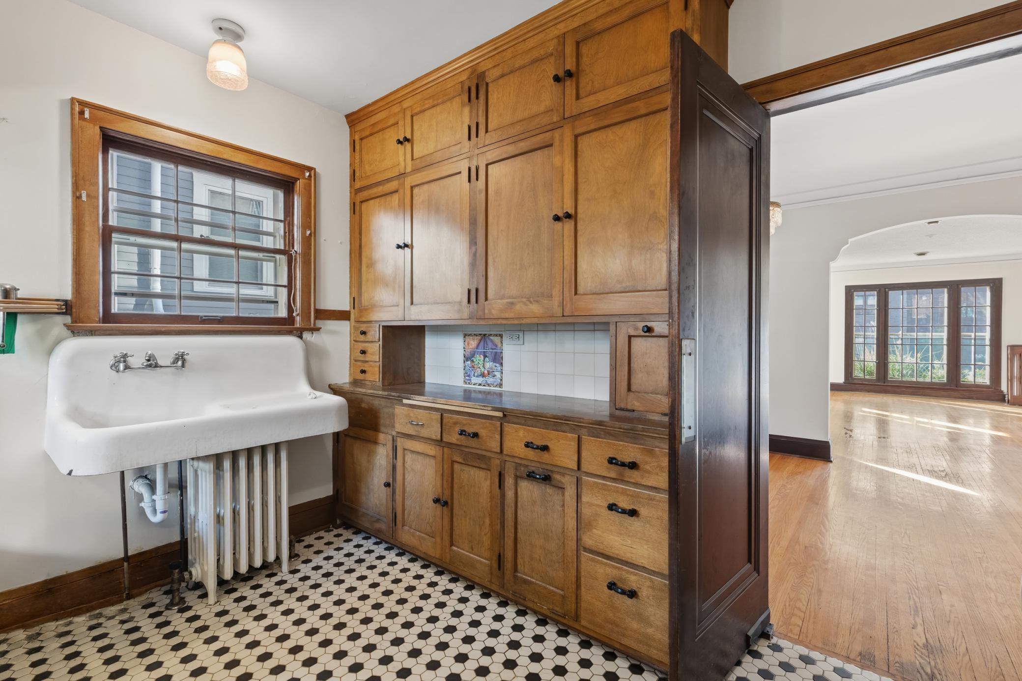 View of Residential at 4425 Beard Avenue, Minneapolis MN 55410, Minneapolis (11 of 38) - Mike Wilen | Minnesota Team Real Estate