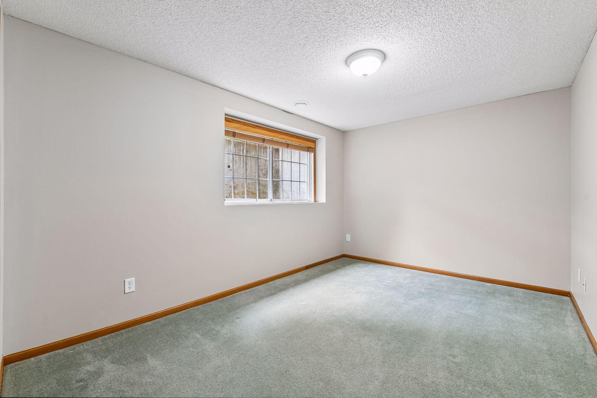 View of Residential at 9370 Rath Place, Eden Prairie MN 55347, Eden Prairie (30 of 35) - Mike Wilen | Minnesota Team Real Estate